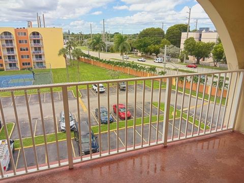 6990 NW 186th St 4-504 Hialeah FL 33015