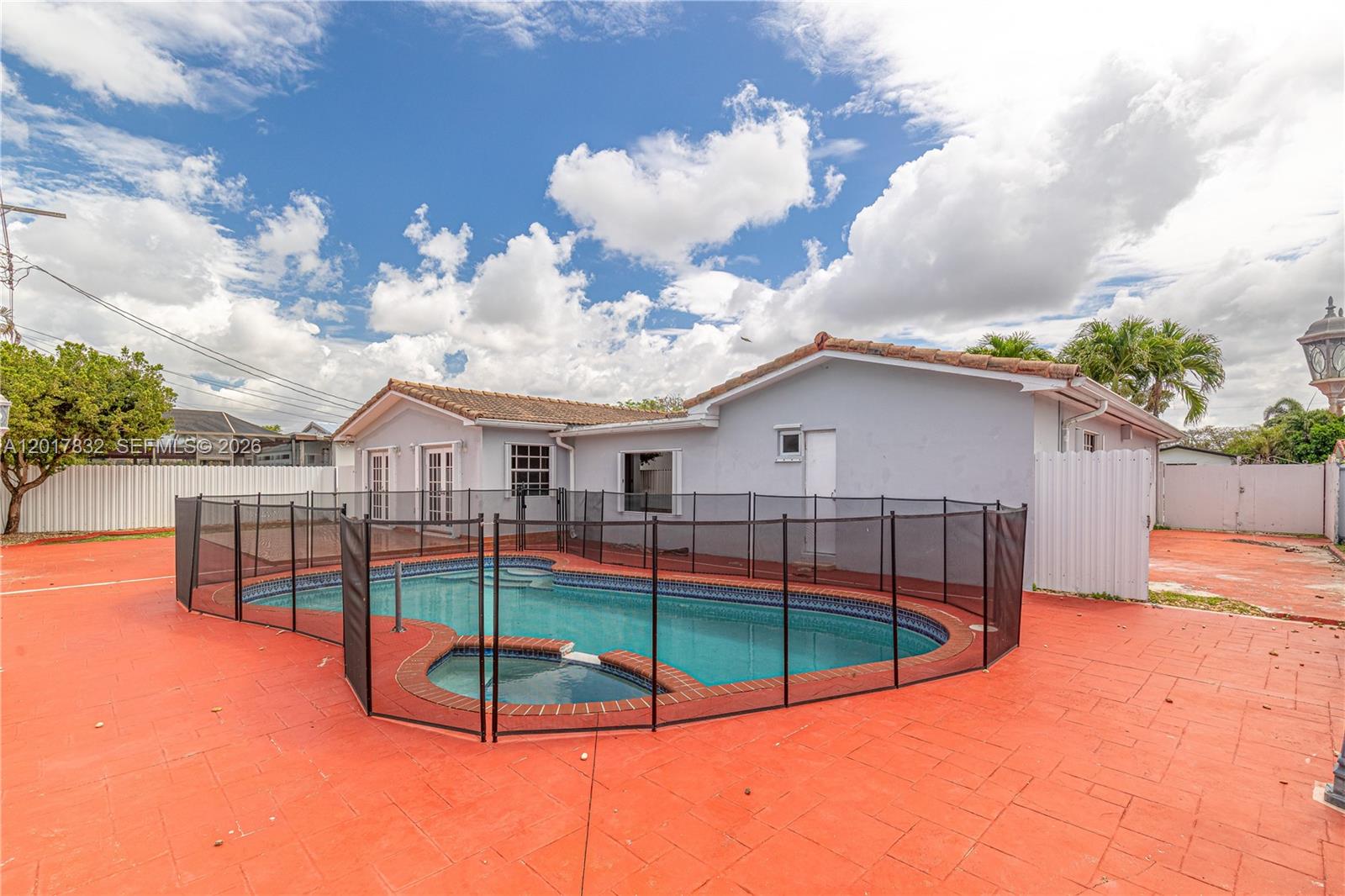 WESTBROOKE - Residential