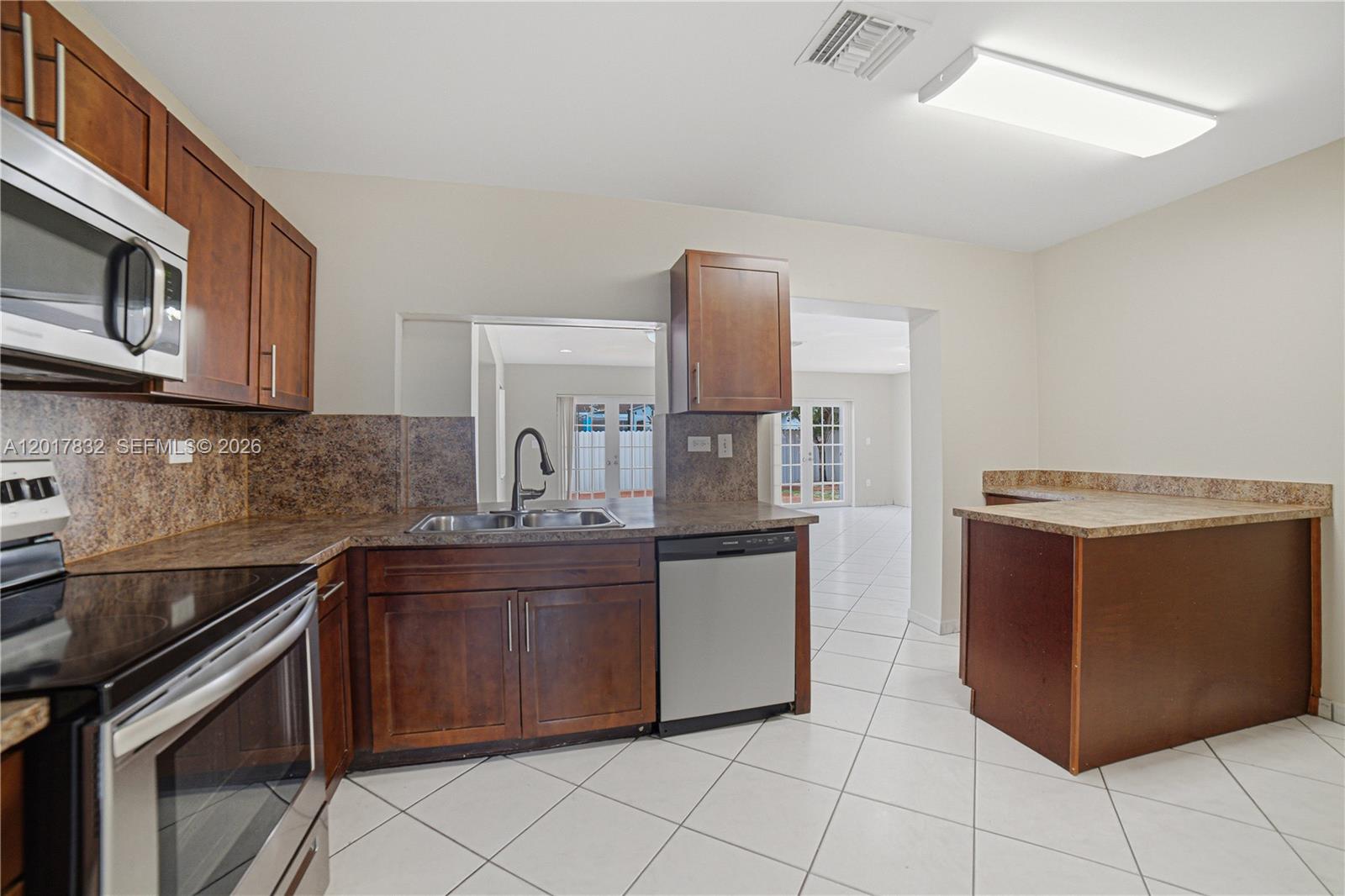 WESTBROOKE - Residential