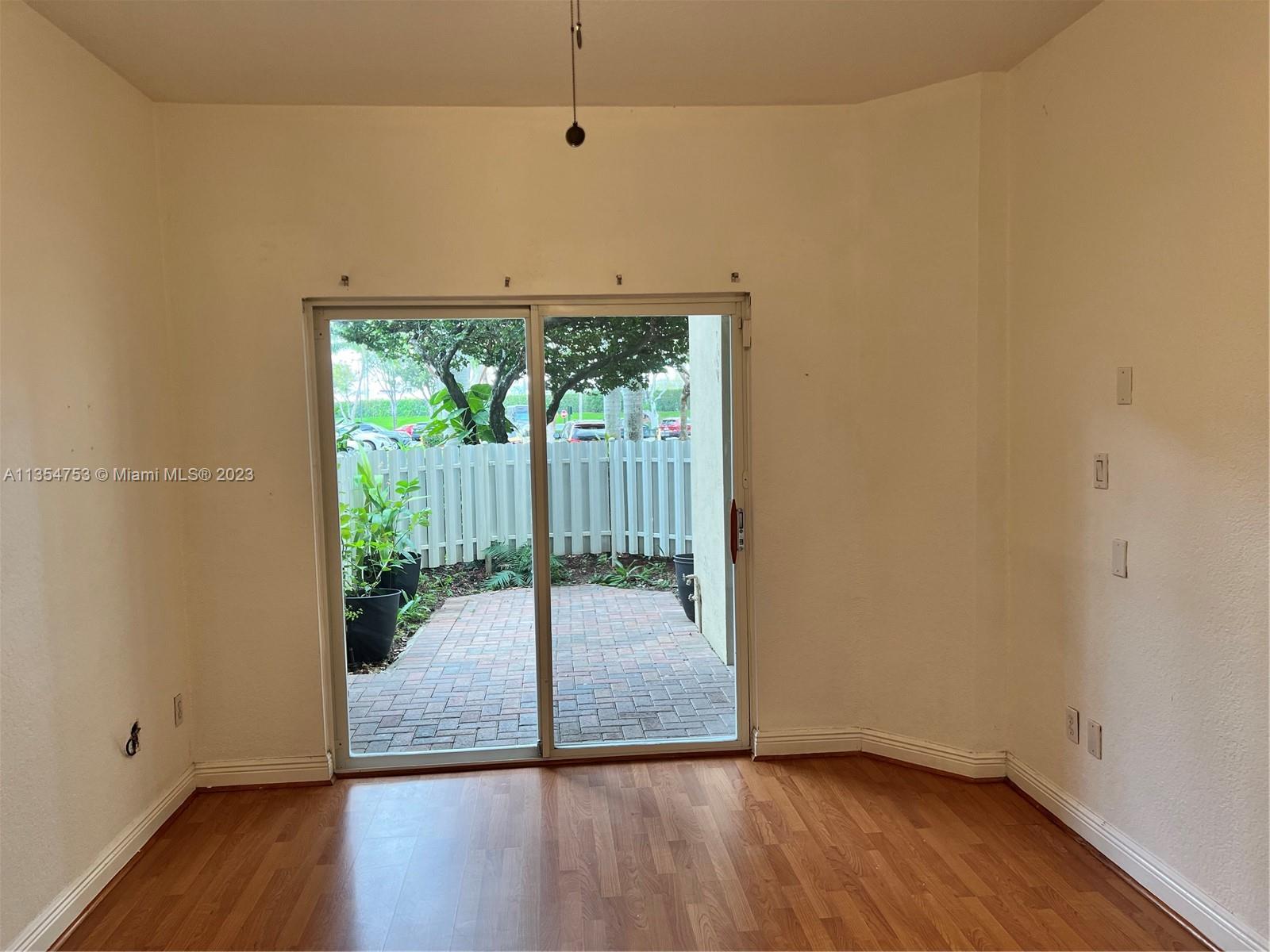 CAPTIVA CONDO D - Residential Lease