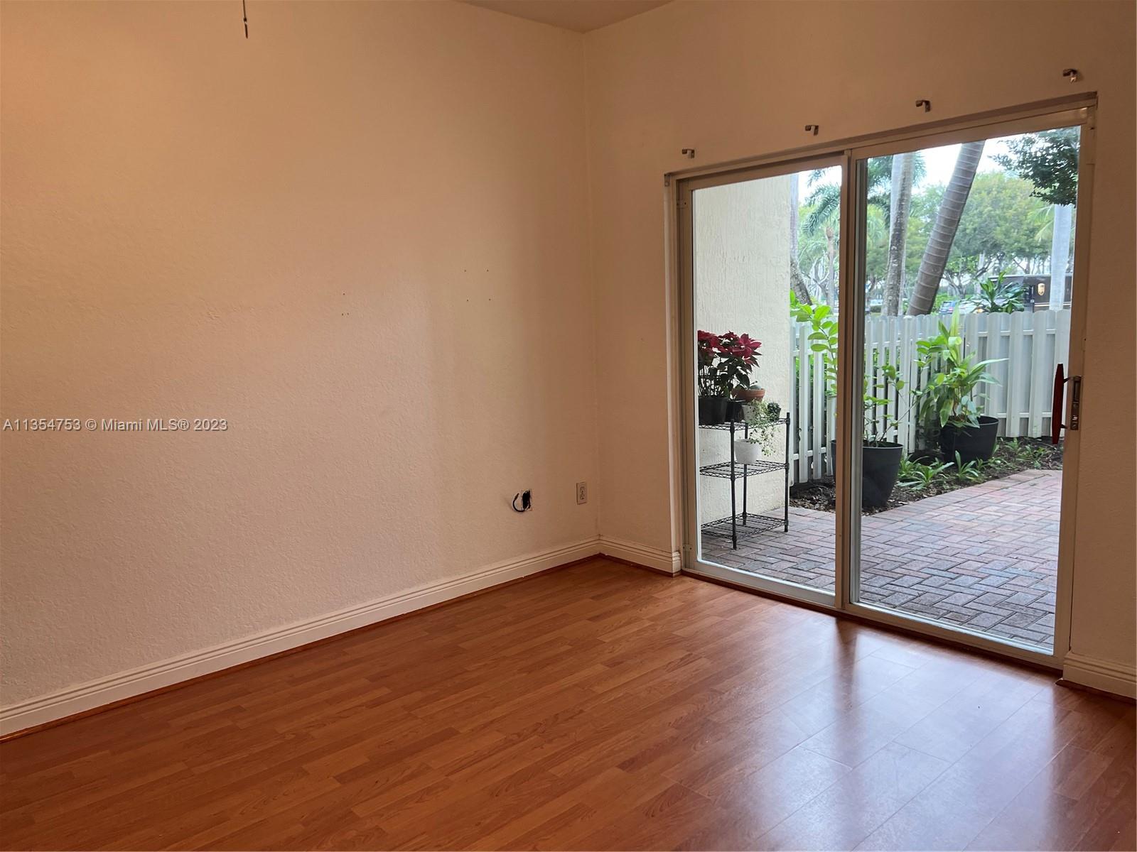 CAPTIVA CONDO D - Residential Lease