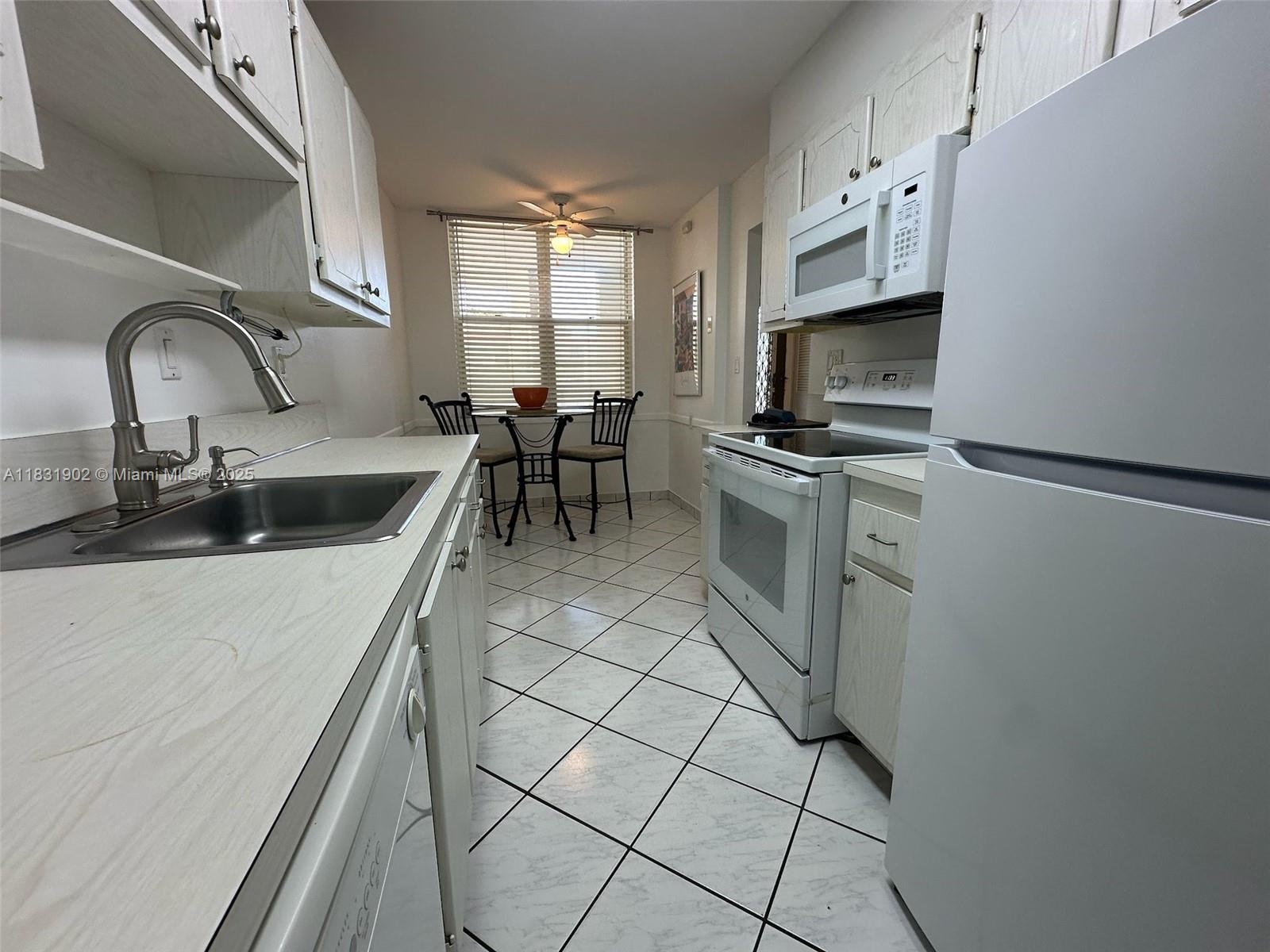 CYPRESS CHASE CONDO NO 1 - Residential Lease