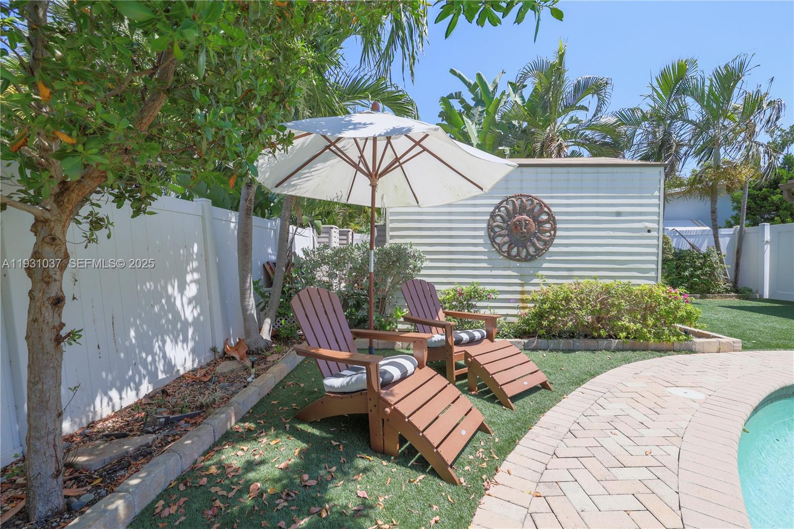 AVALON GARDEN ESTATES 1ST - Residential