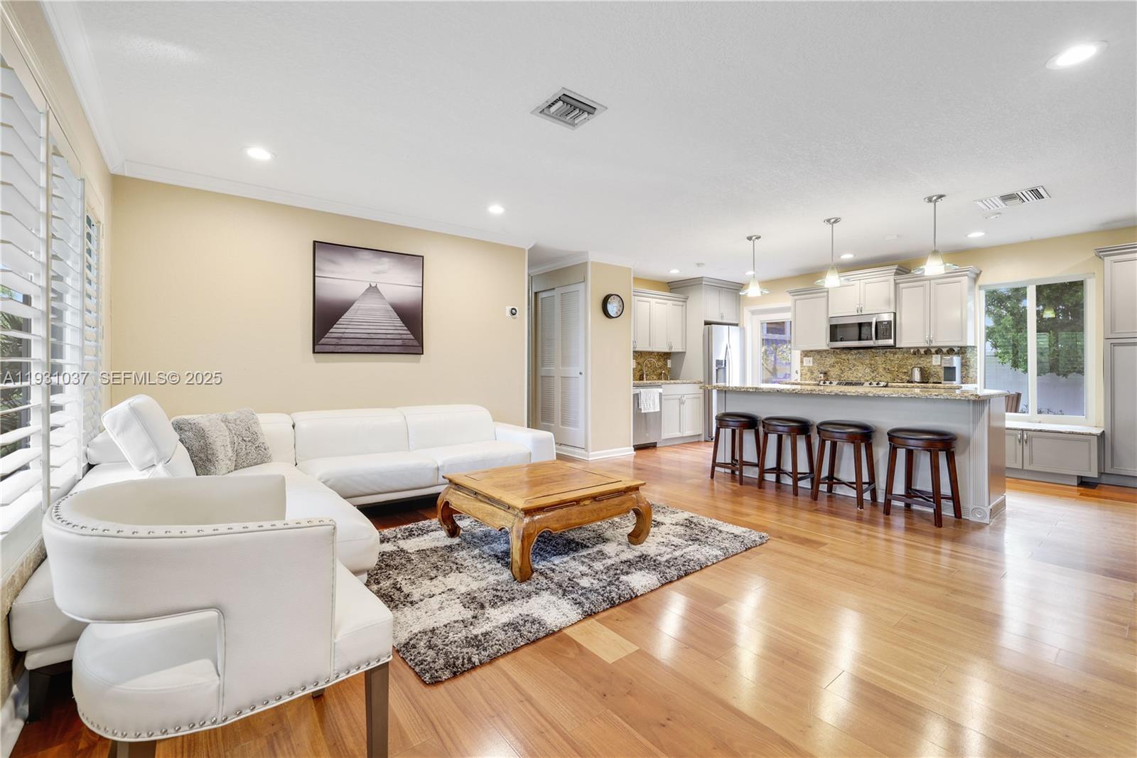 AVALON GARDEN ESTATES 1ST - Residential