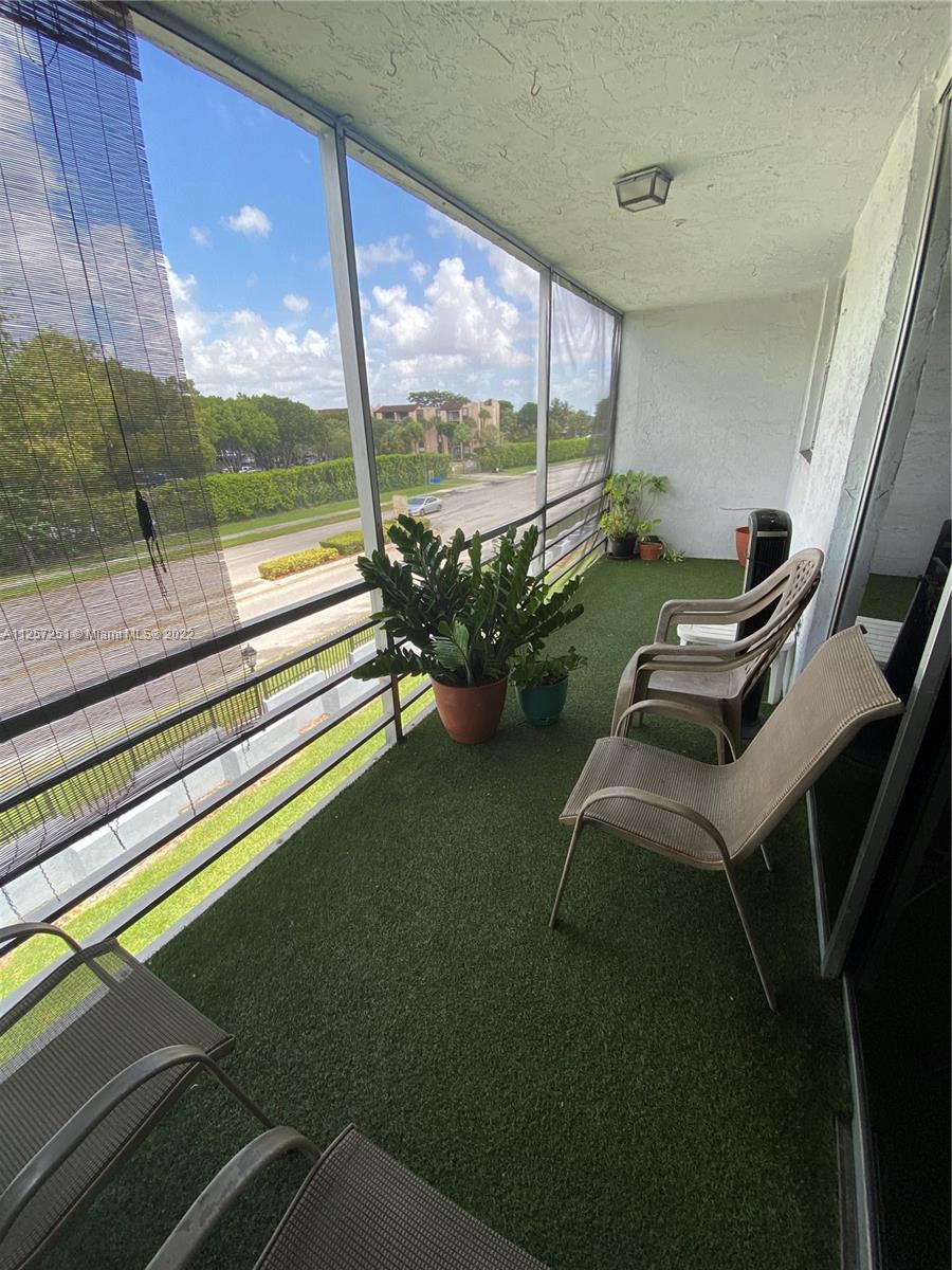 EL CONQUISTADOR SOUTH CON - Residential