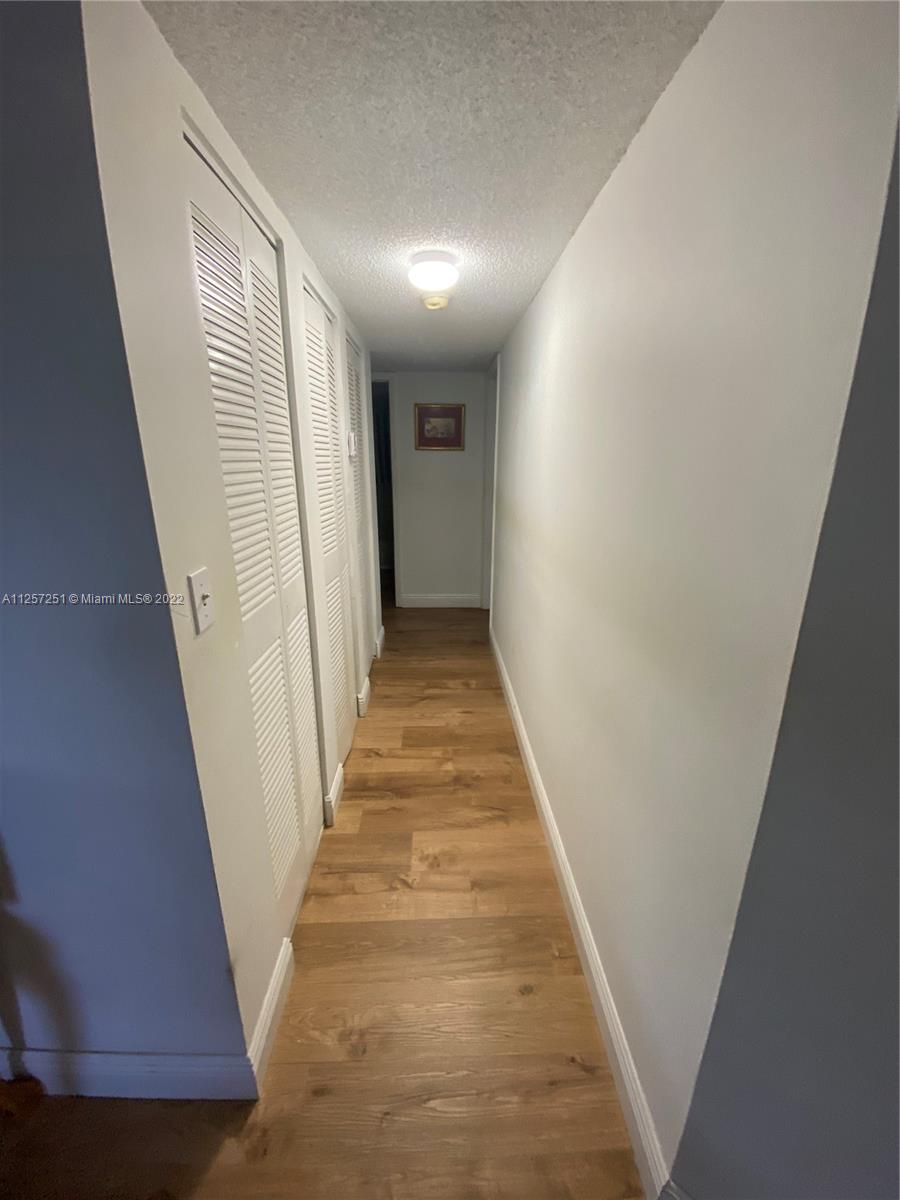 EL CONQUISTADOR SOUTH CON - Residential