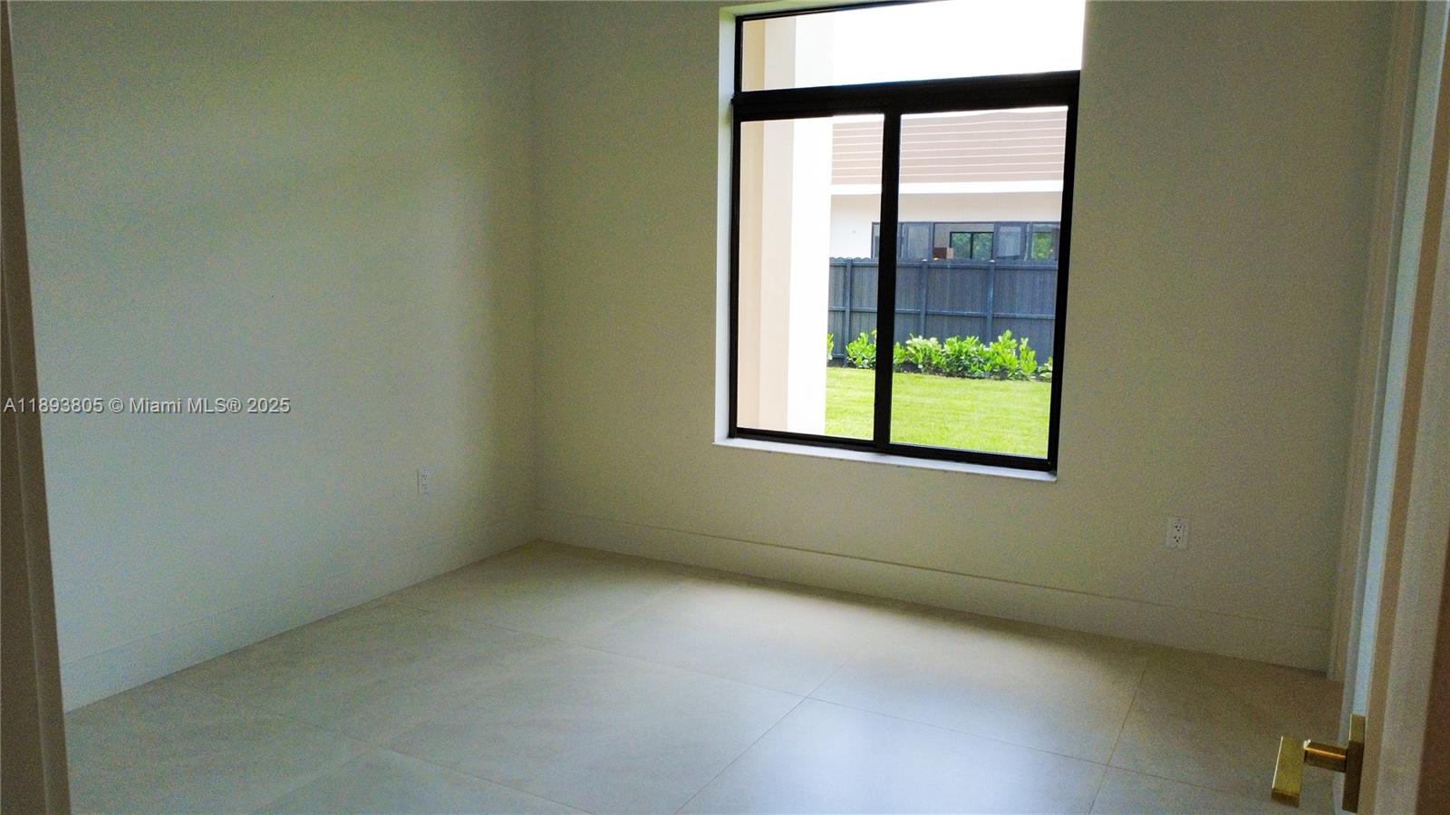 Estates of Biscayne - Residential