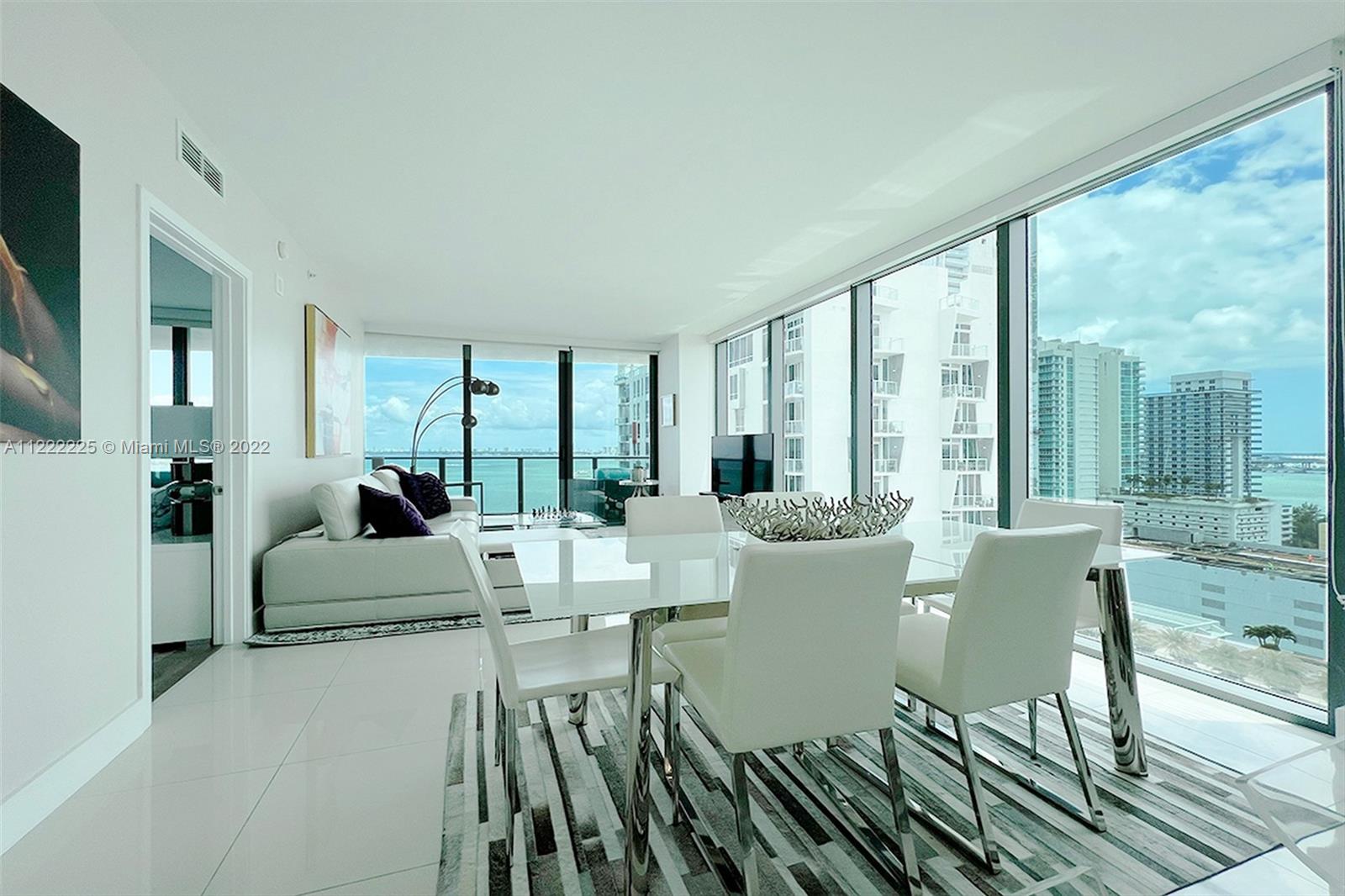ICON BAY CONDO - Residential Lease