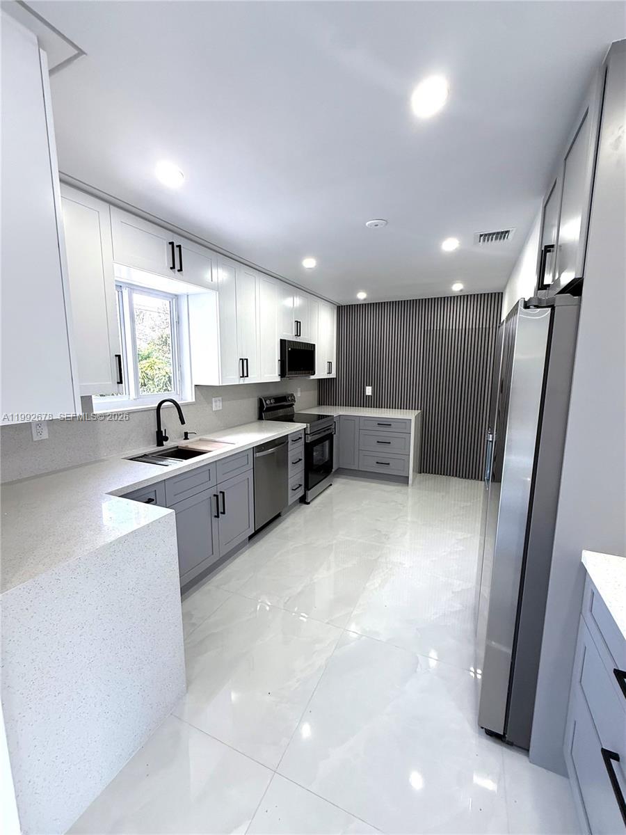 GREEN HILLS SEC 2 - Residential