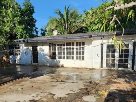 16310 SW 99th Ave Miami FL 33157