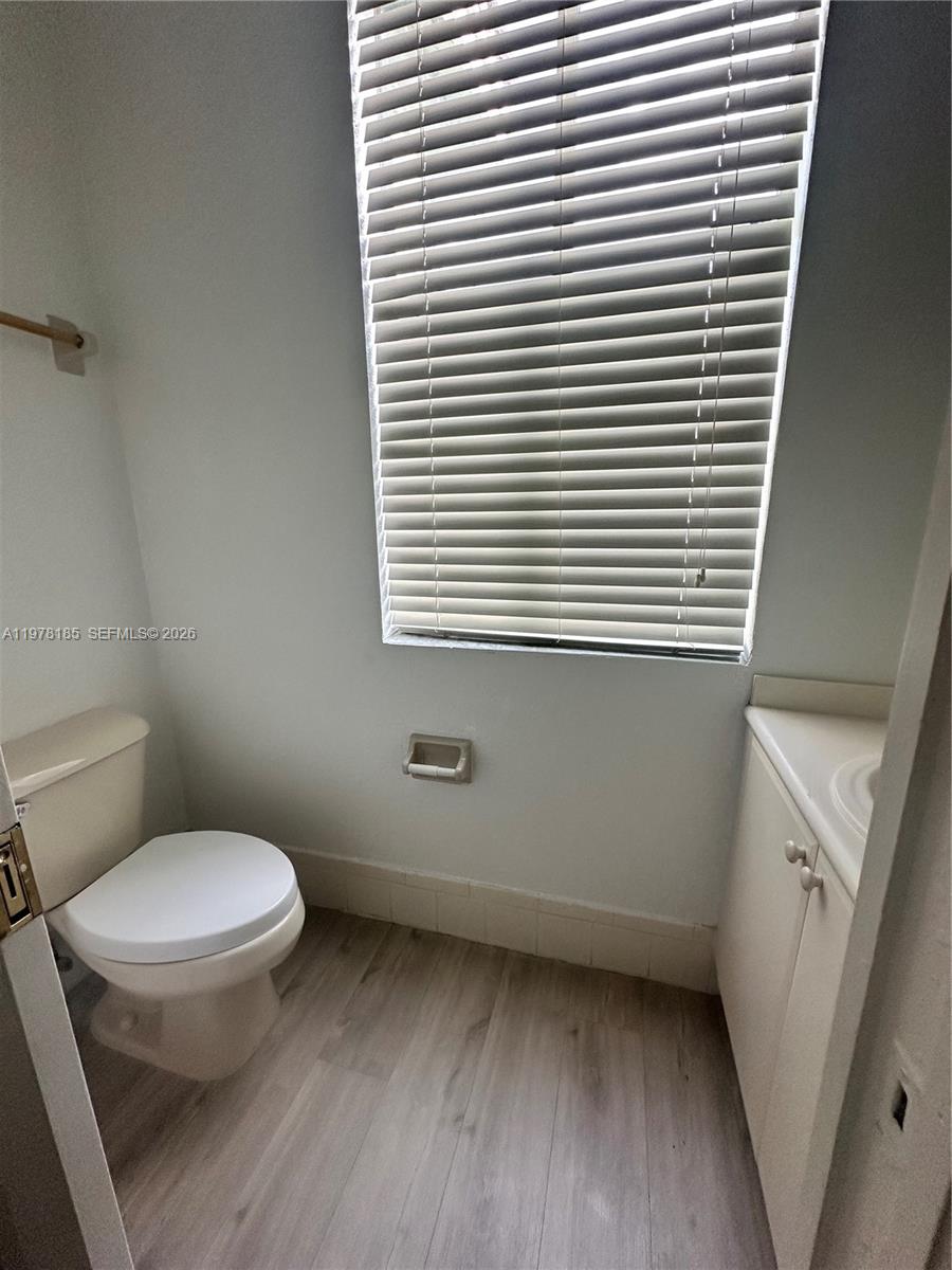 SHOMA TOWNHOMES AT KEYSCO - Residential Lease