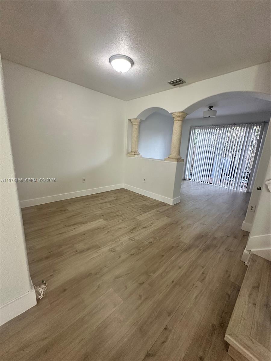 SHOMA TOWNHOMES AT KEYSCO - Residential Lease