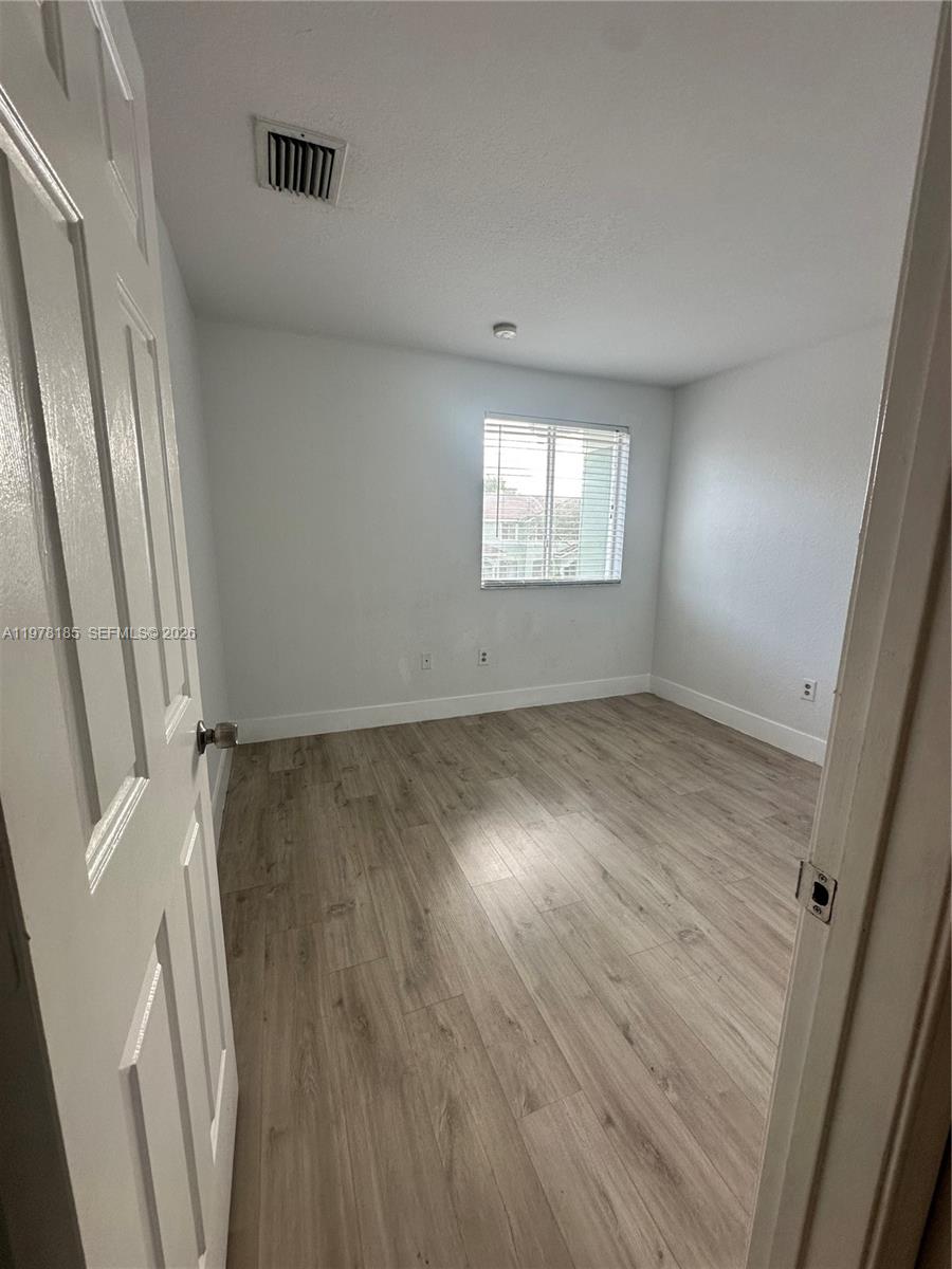 SHOMA TOWNHOMES AT KEYSCO - Residential Lease