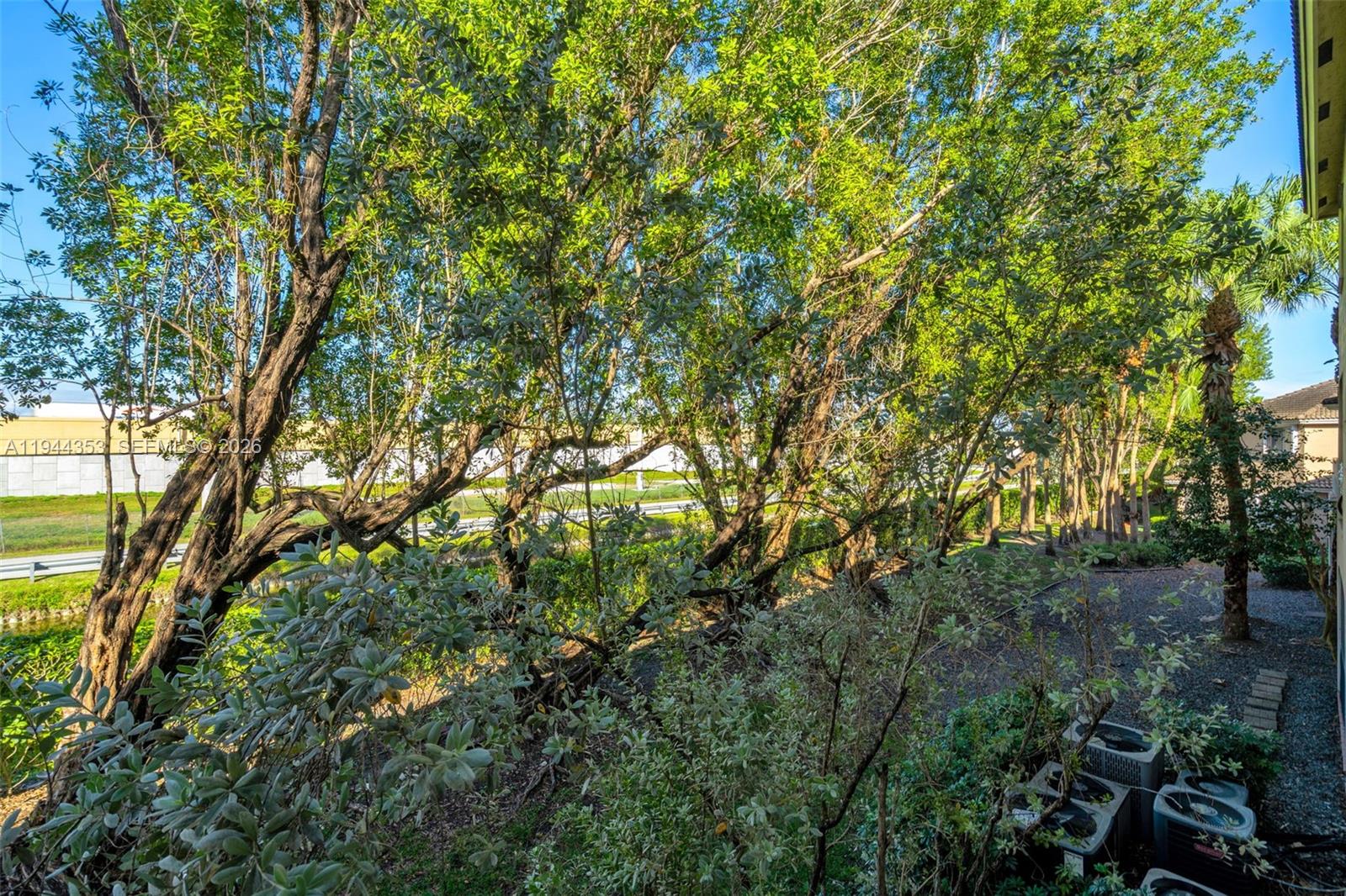 LAS BRISAS AT DORAL CONDO - Residential