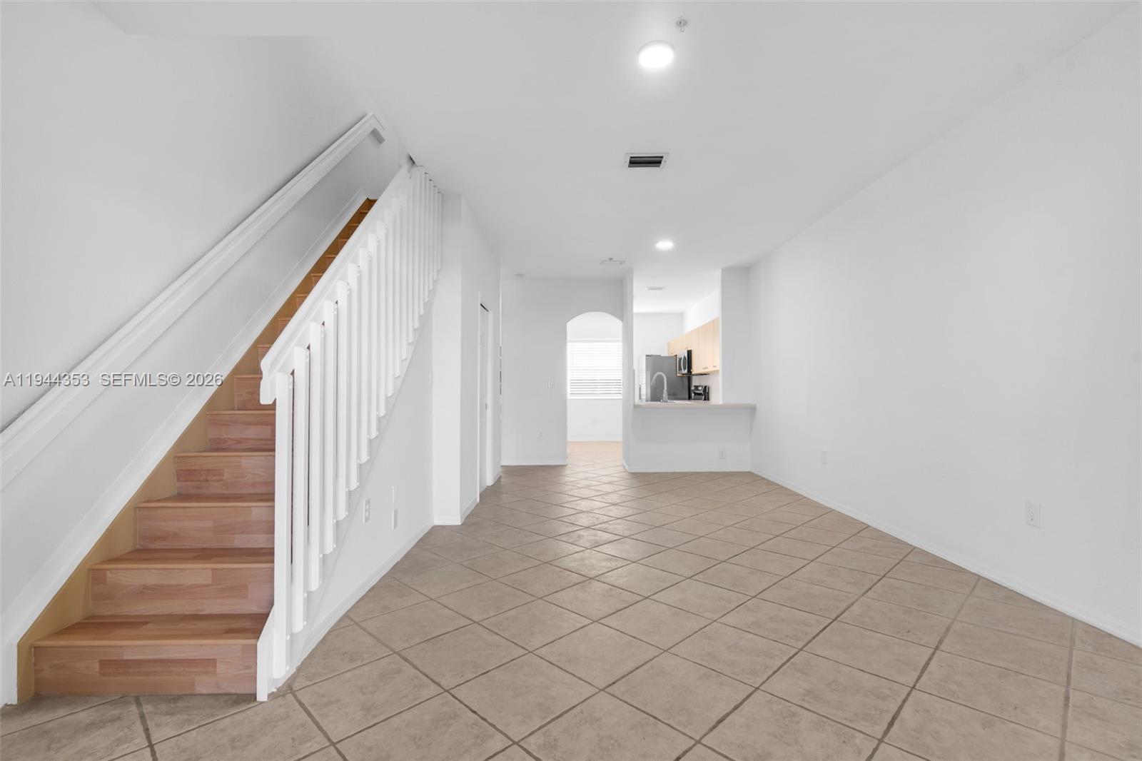 LAS BRISAS AT DORAL CONDO - Residential