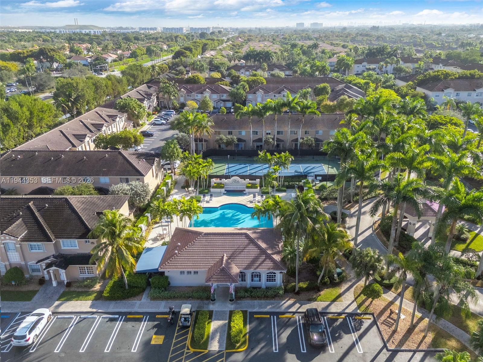 LAS BRISAS AT DORAL CONDO - Residential