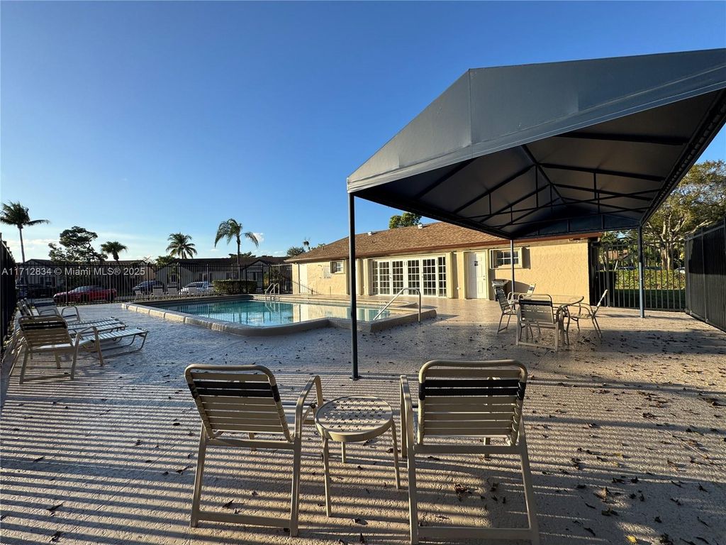 Photo of 22320 SW 57th Cir #22320, Boca Raton, FL 33428 (MLS # A11712834)