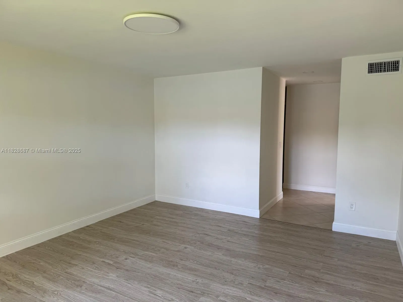 Boca Raton, Florida 33428, United States, 2 Bedrooms Bedrooms, ,2 BathroomsBathrooms,Residential,Active,158800