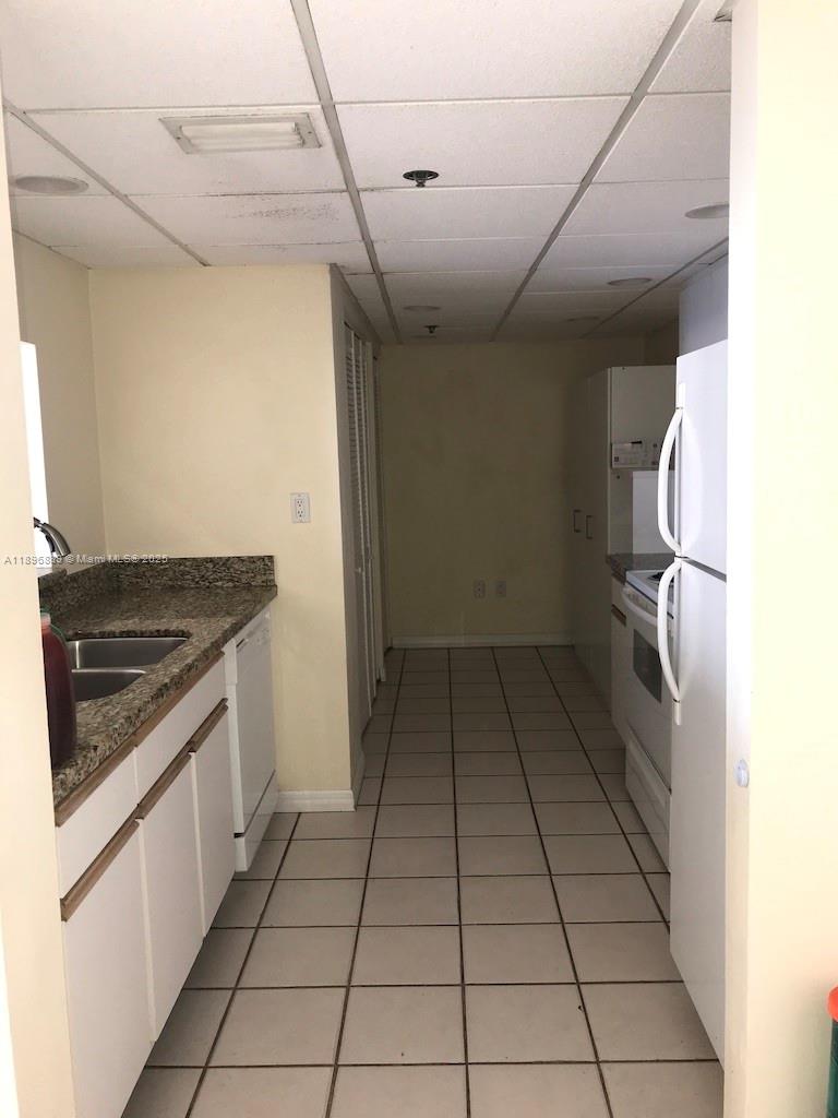 BRICKELL KEY II CONDO - Residential