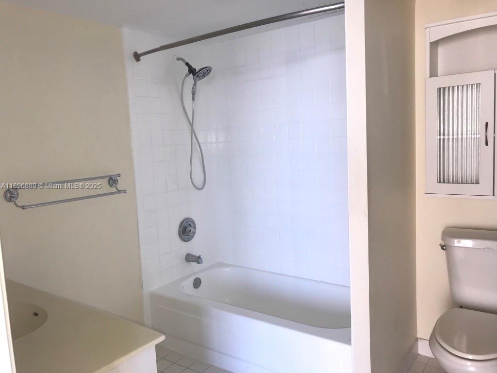 BRICKELL KEY II CONDO - Residential