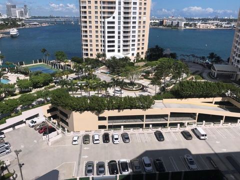540 Brickell Key Dr 1706 Miami FL 33131