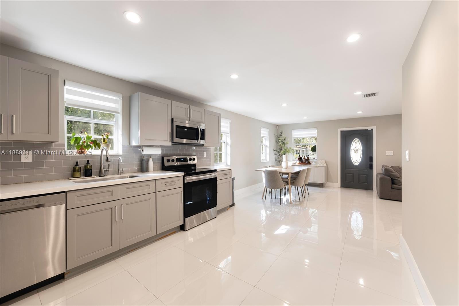 FROW HOMESTEAD - Residential Lease