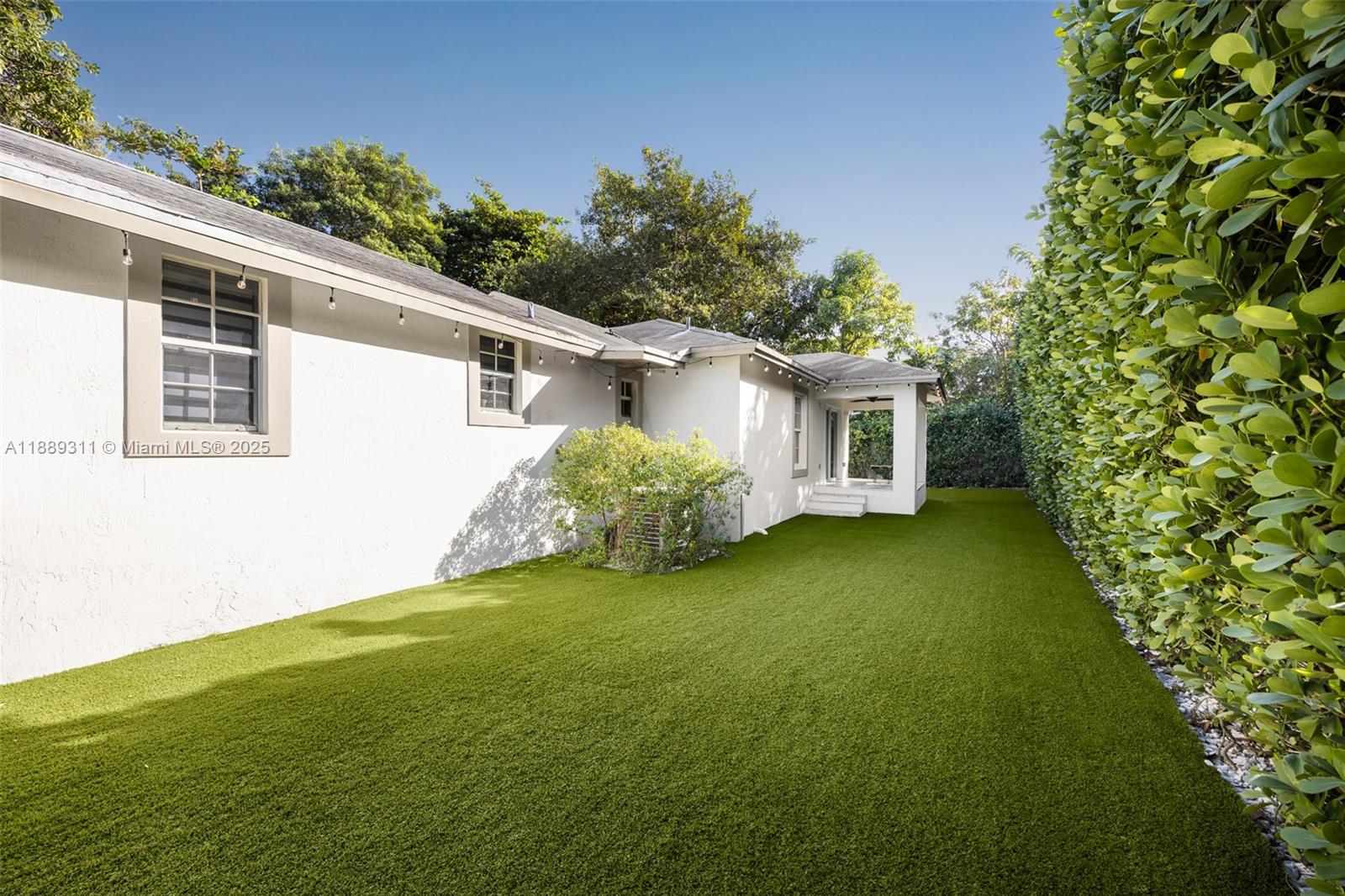 FROW HOMESTEAD - Residential Lease