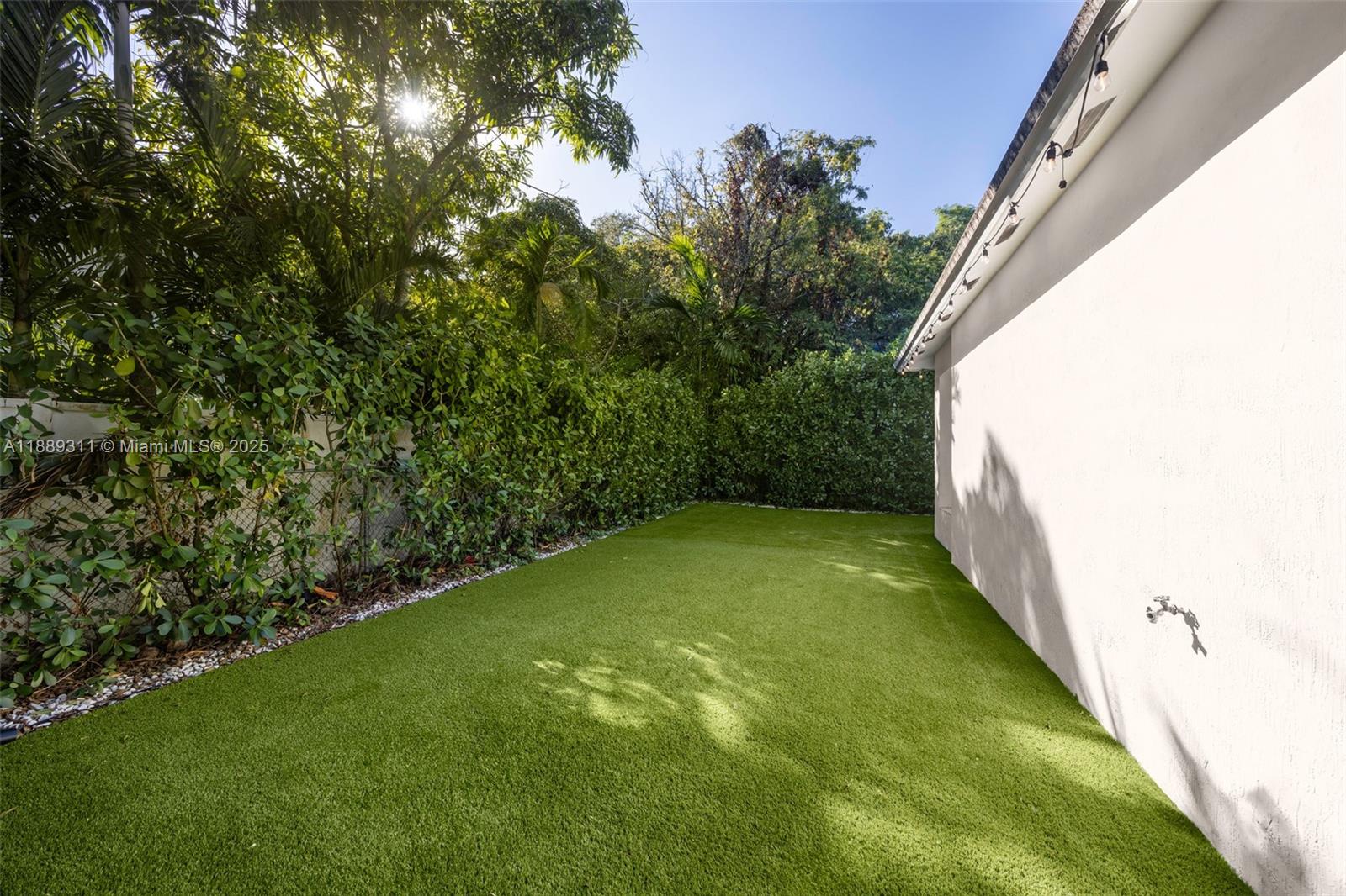 FROW HOMESTEAD - Residential Lease