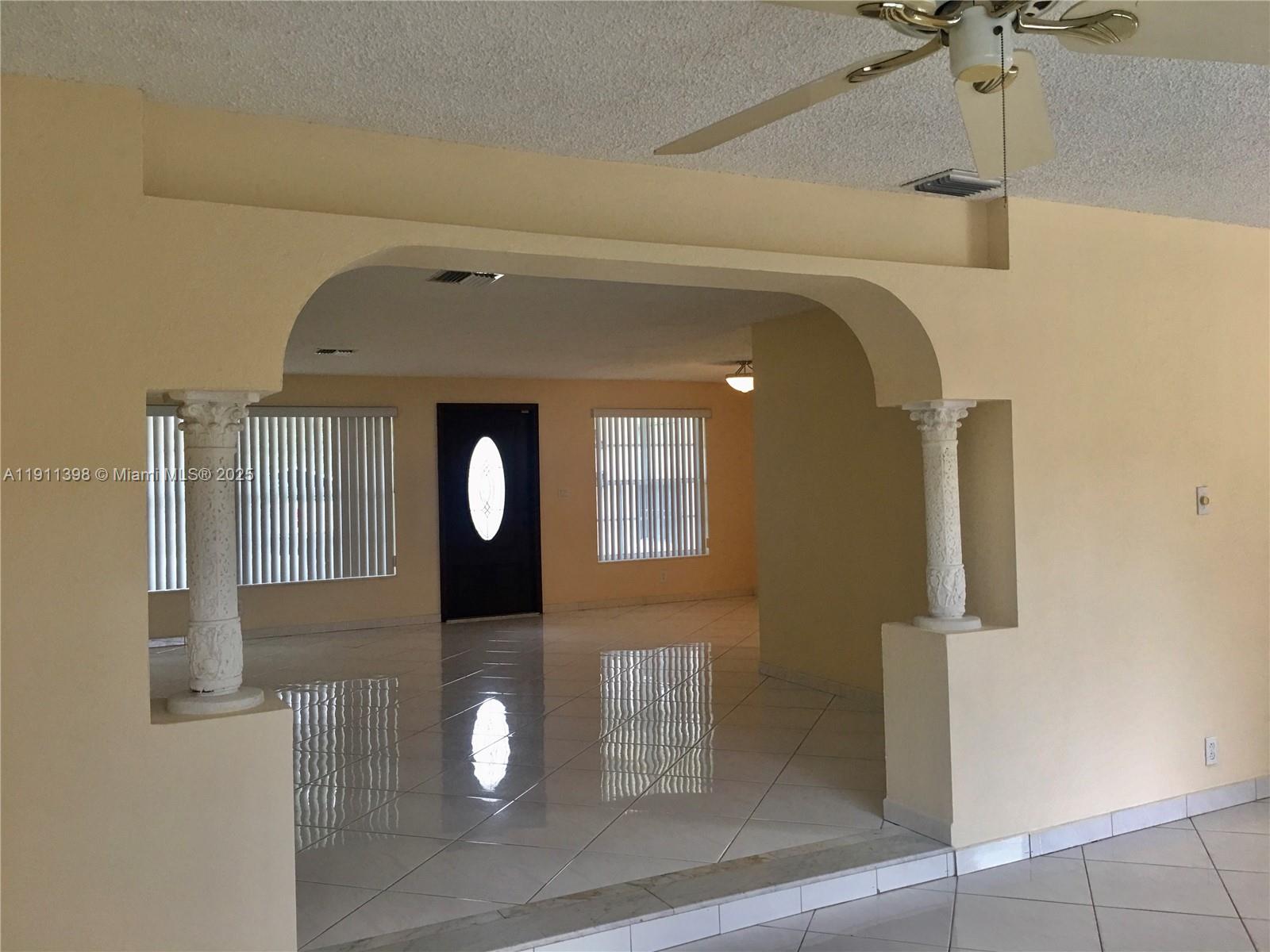 CORAL RIDGE ISLES - Residential Lease