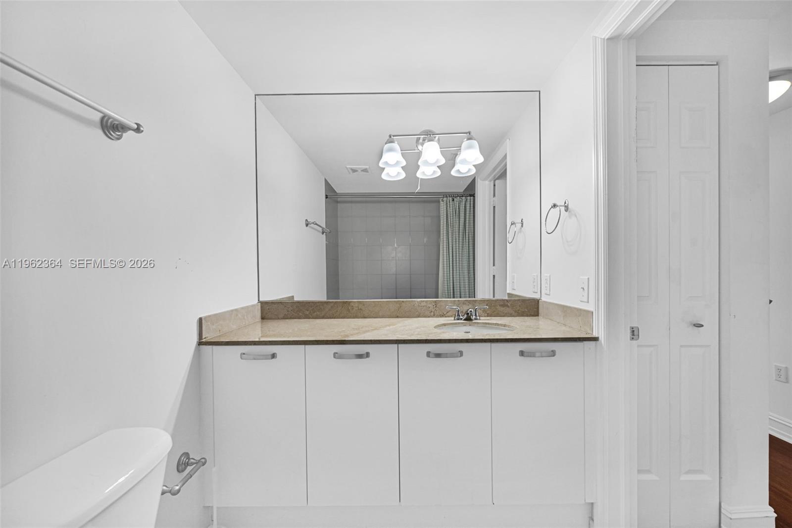 THE MINORCA CONDO - Residential