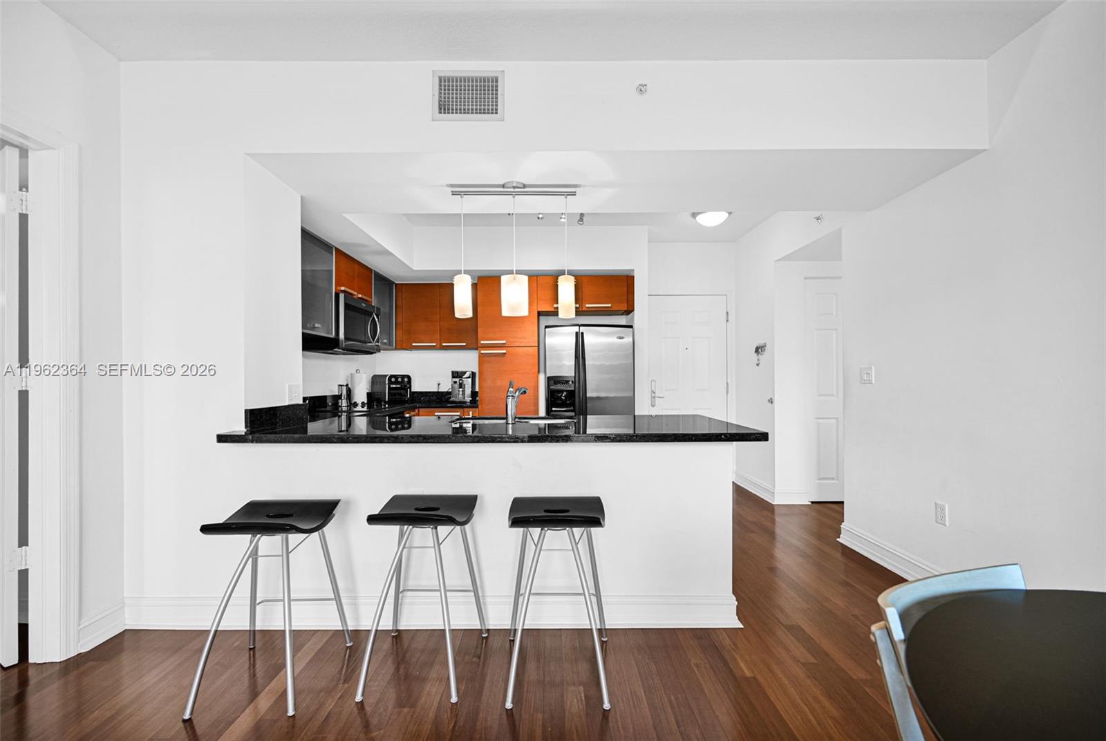 THE MINORCA CONDO - Residential