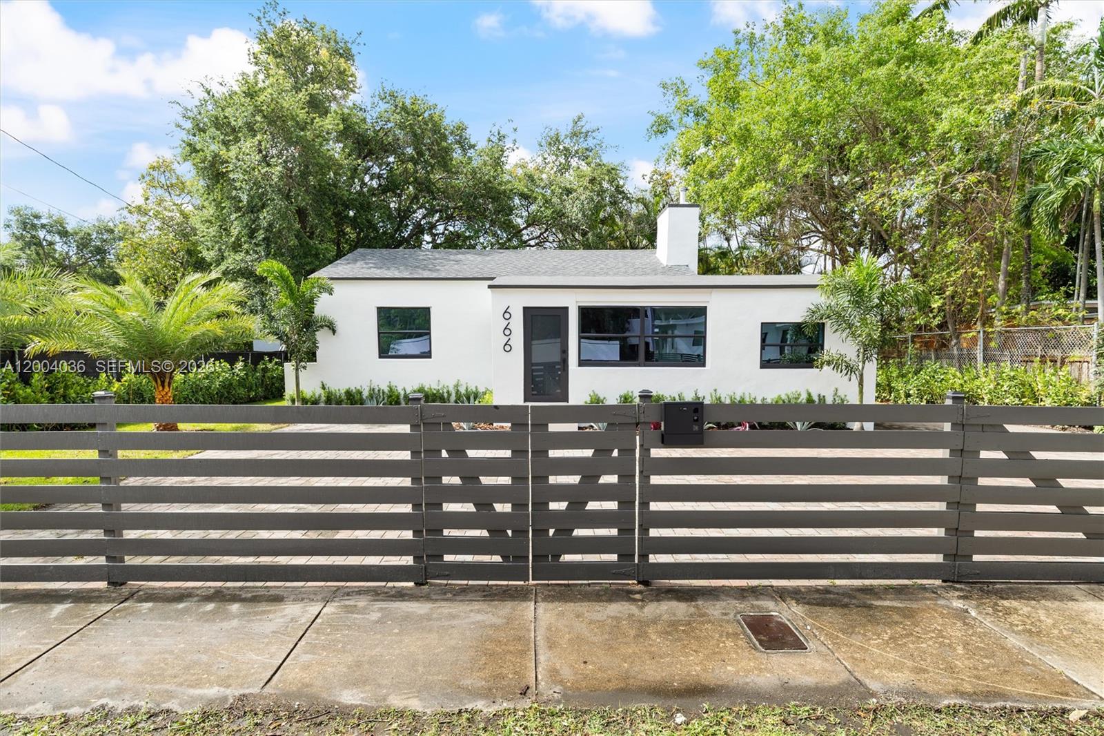 666 NE 62nd St