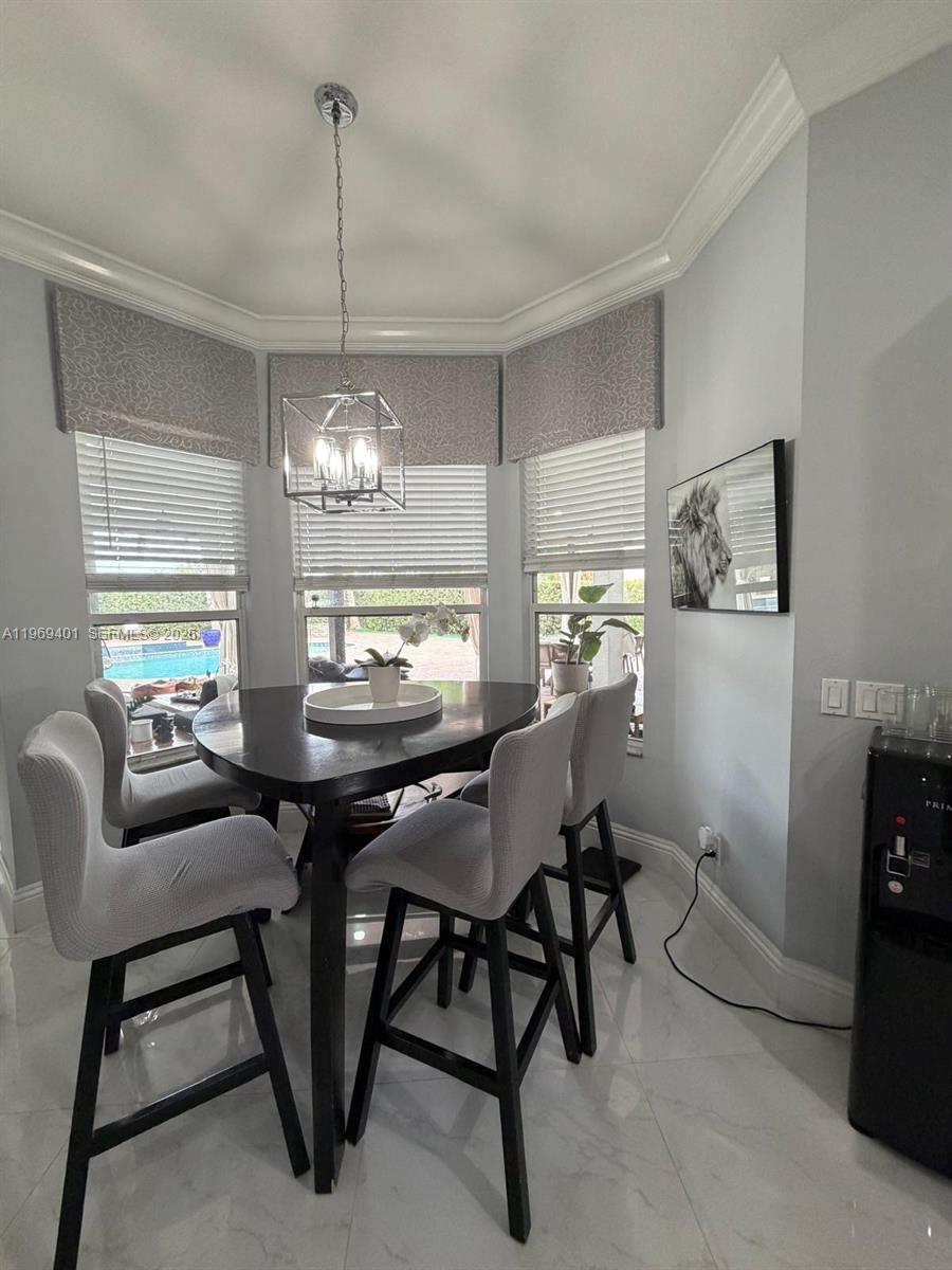 PALM LAKES GARDENS - Residential