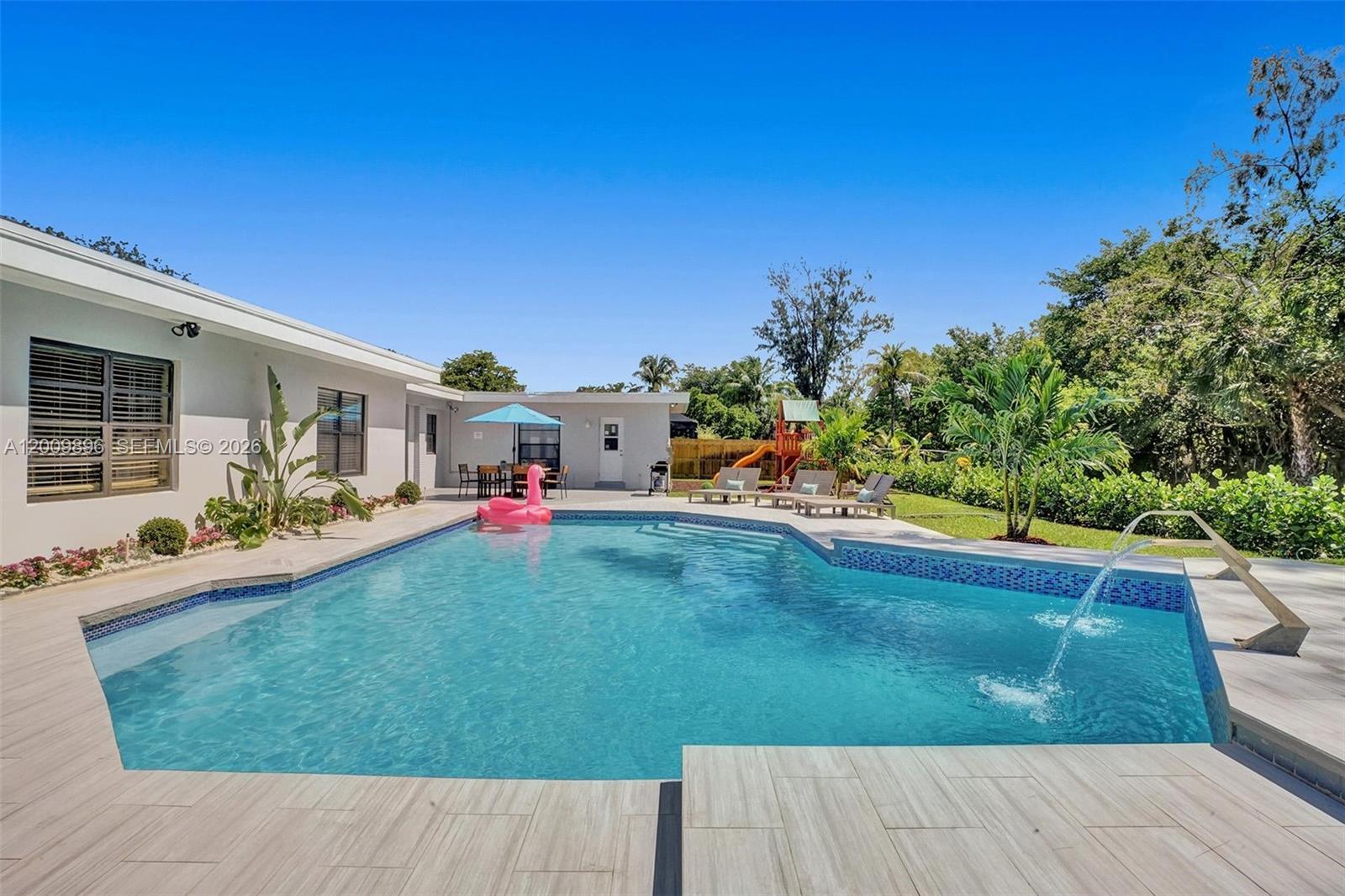 PLANTATION HARBOR FOURTH - Residential