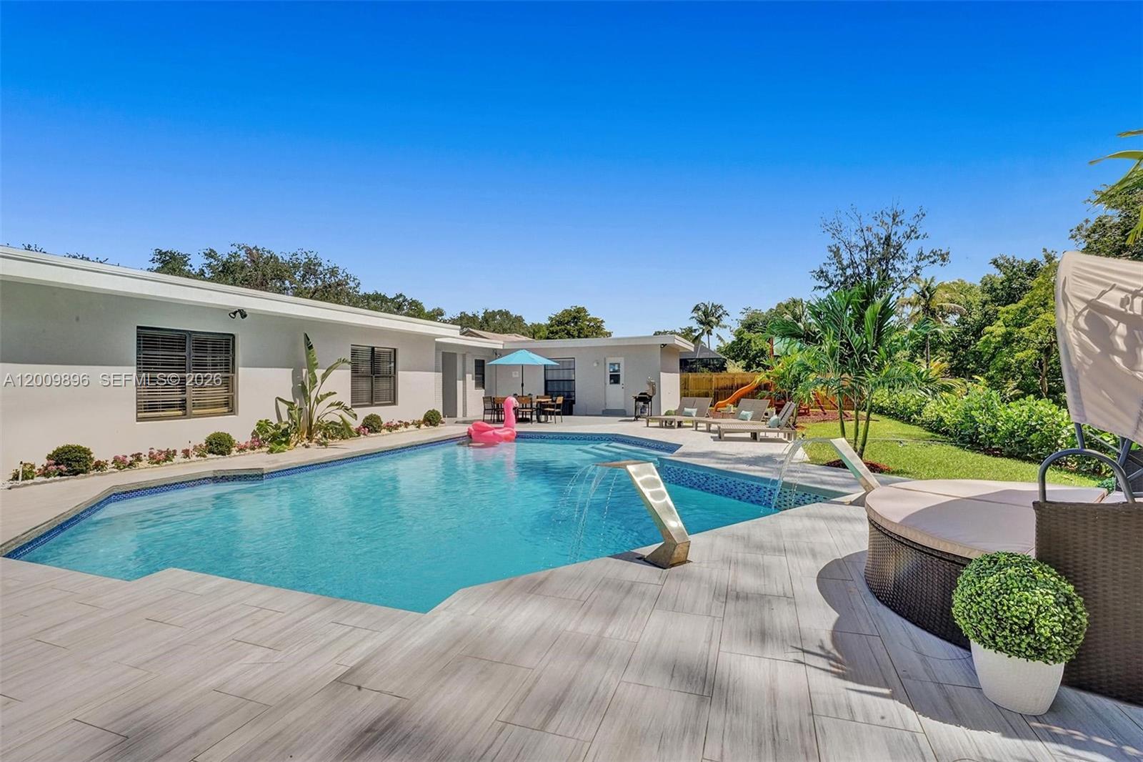PLANTATION HARBOR FOURTH - Residential