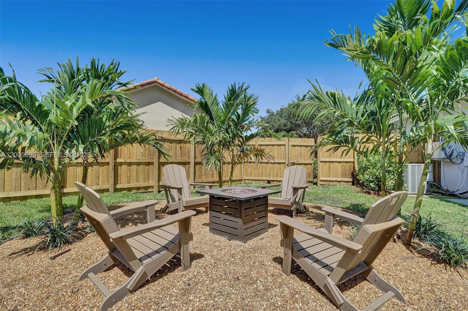 PLANTATION HARBOR FOURTH - Residential