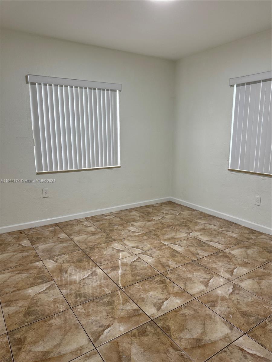 RICHARDS MANORS - Residential Lease