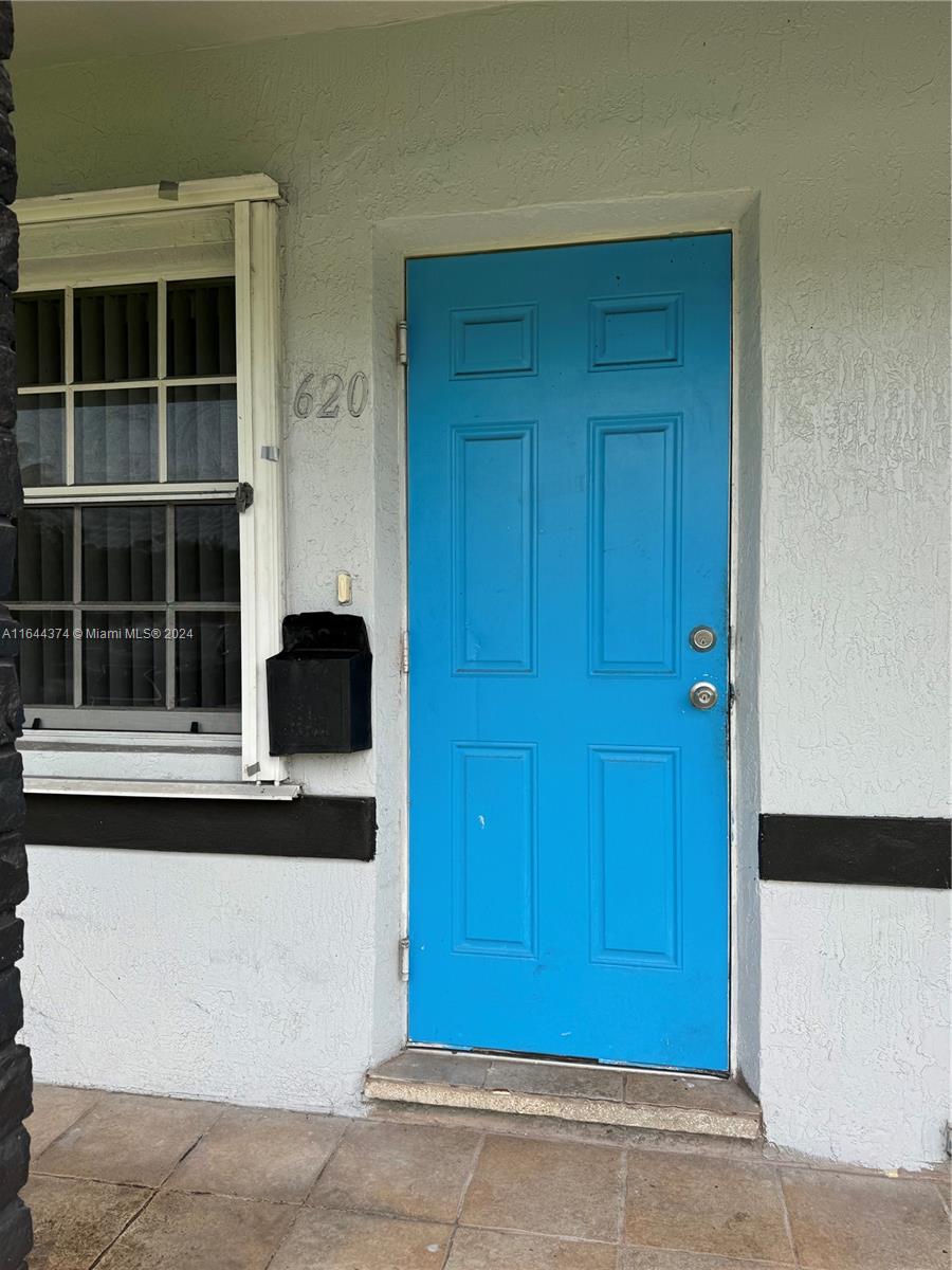 RICHARDS MANORS - Residential Lease