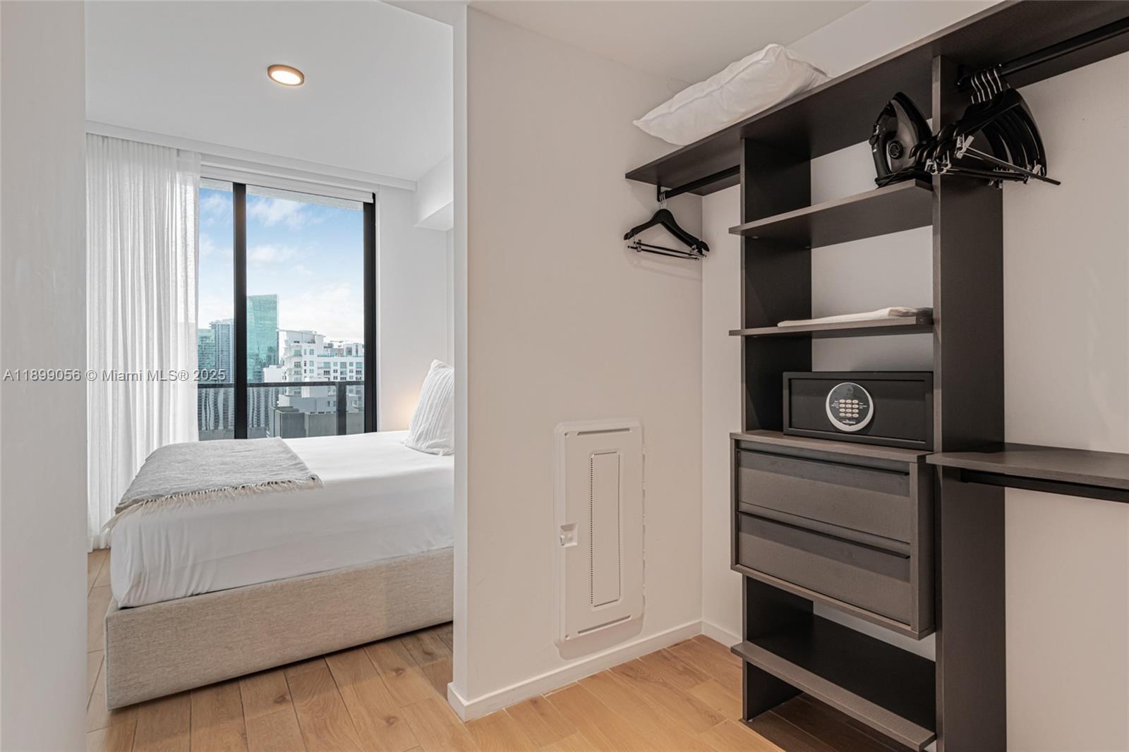 MAP OF MIAMI DADE CO. FL. - Residential Lease