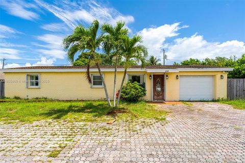 2727 Hypoluxo Rd Boynton Beach FL 33462