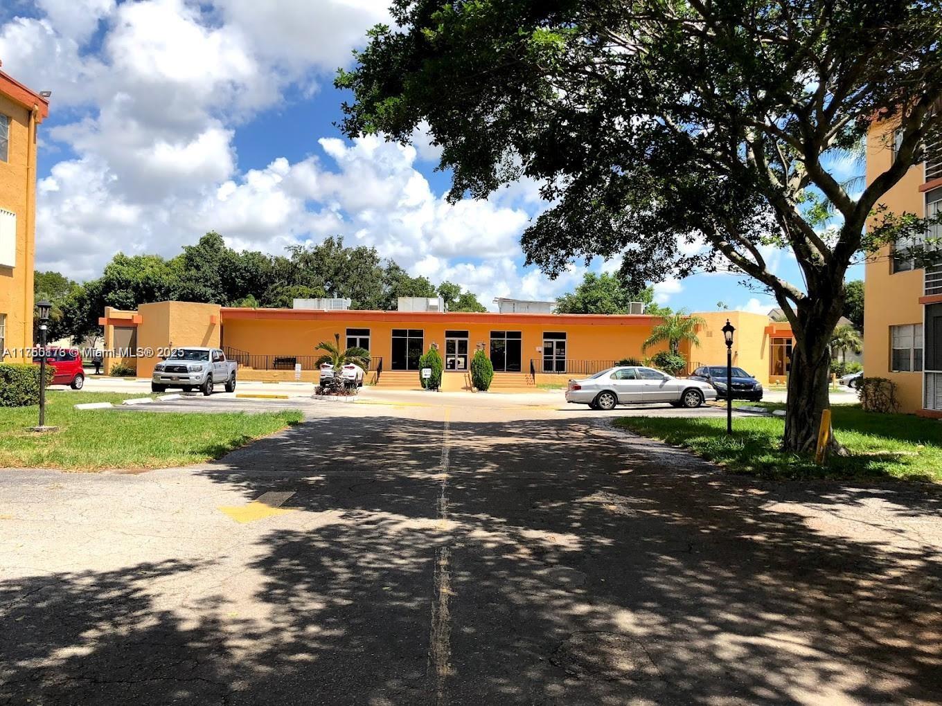 Property for Sale at 4374 Nw 9th Ave 16-1H, Deerfield Beach, Broward County, Florida - Bedrooms: 2 
Bathrooms: 2  - $210,000