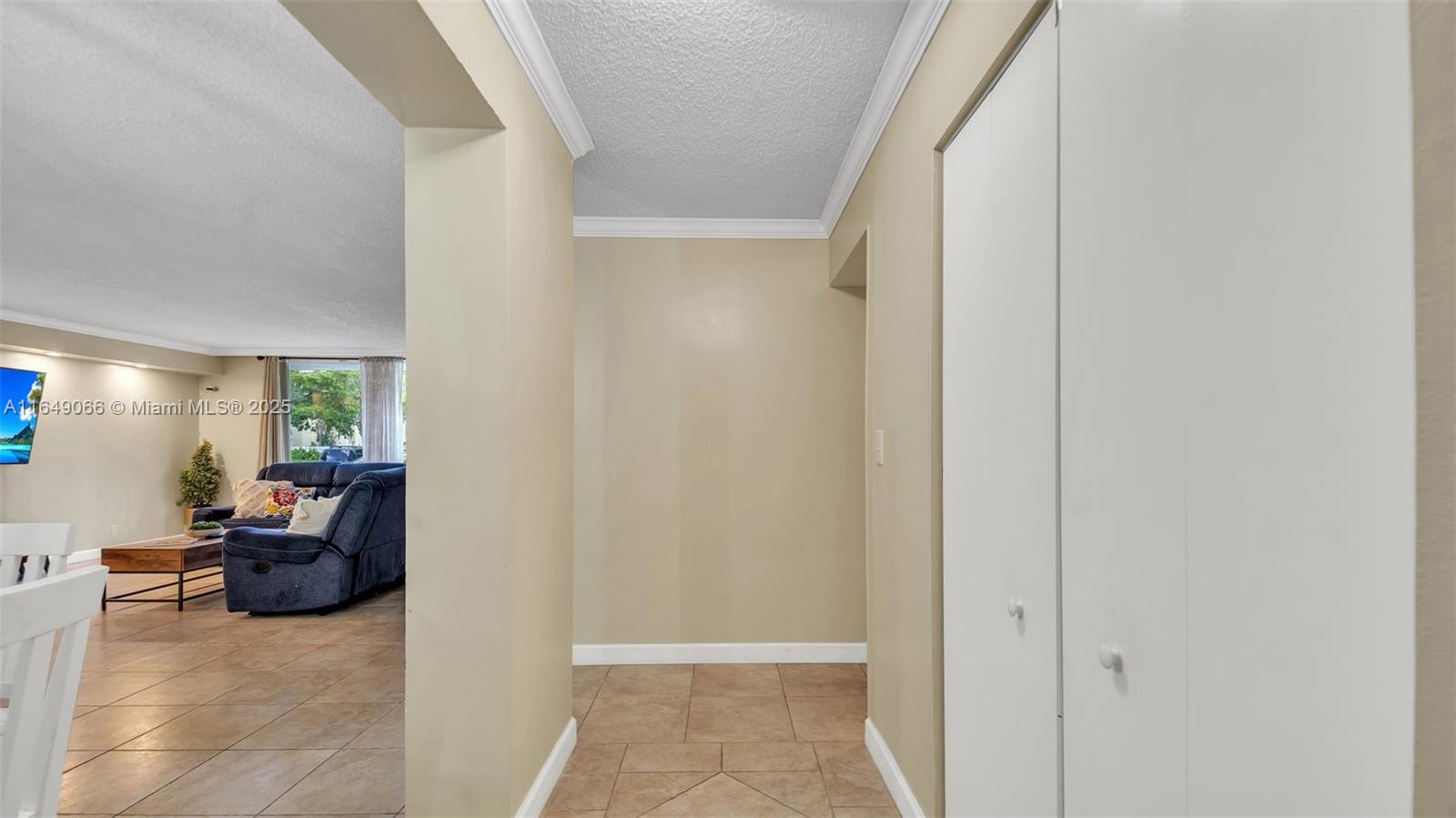 MEADOWBROOK CONDO APTS BL - Residential