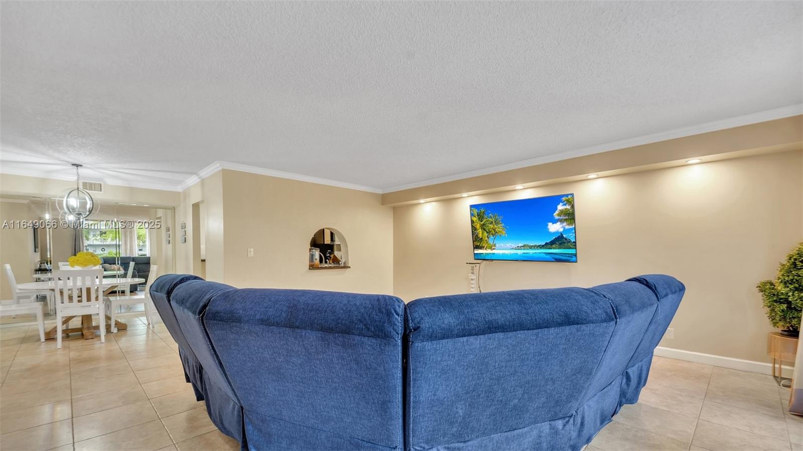 MEADOWBROOK CONDO APTS BL - Residential
