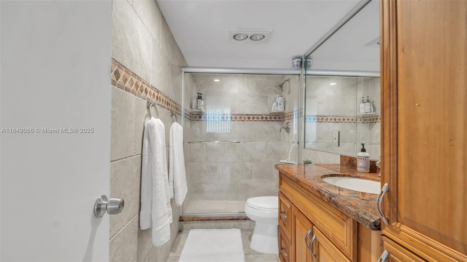 MEADOWBROOK CONDO APTS BL - Residential