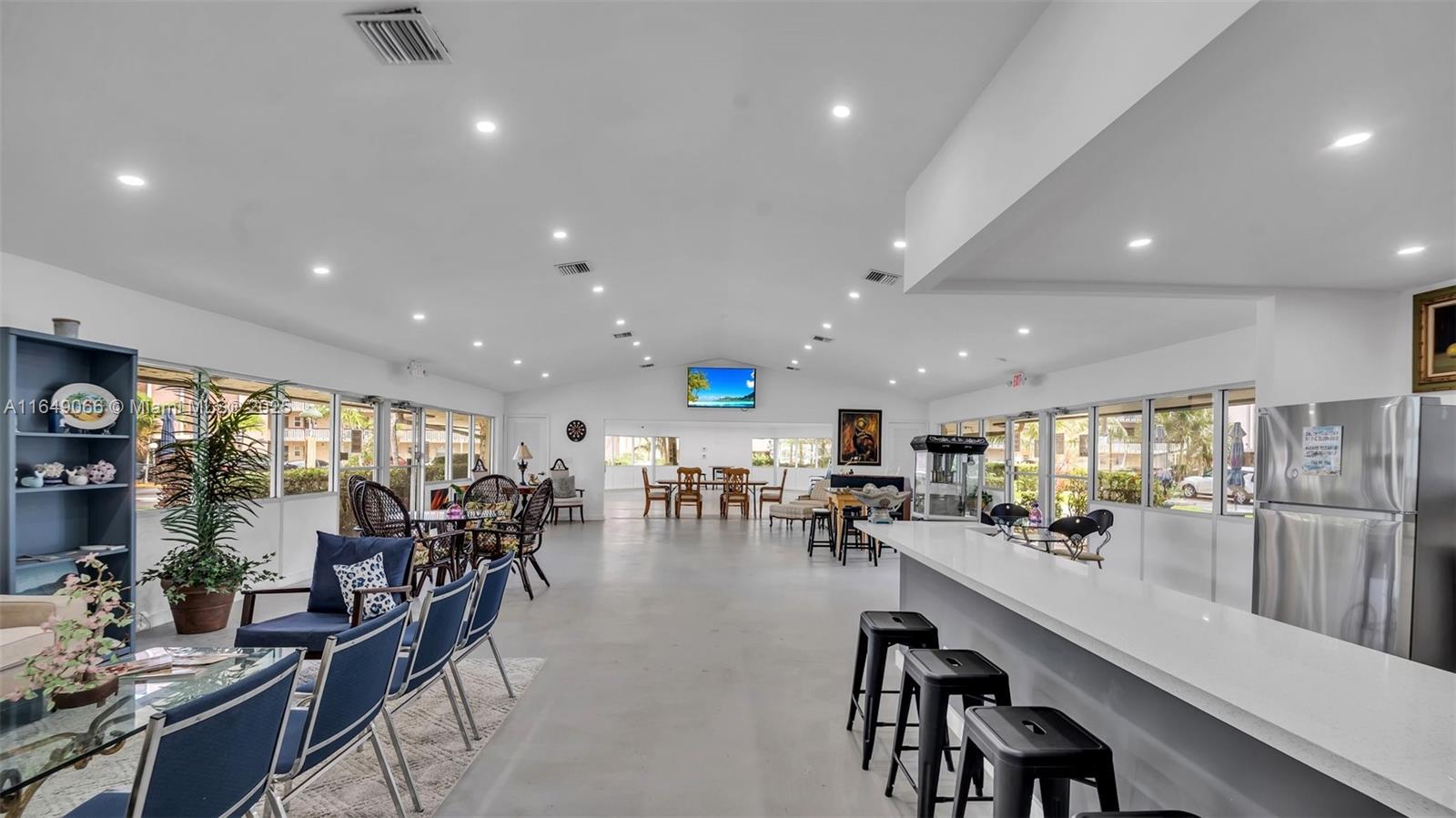 MEADOWBROOK CONDO APTS BL - Residential