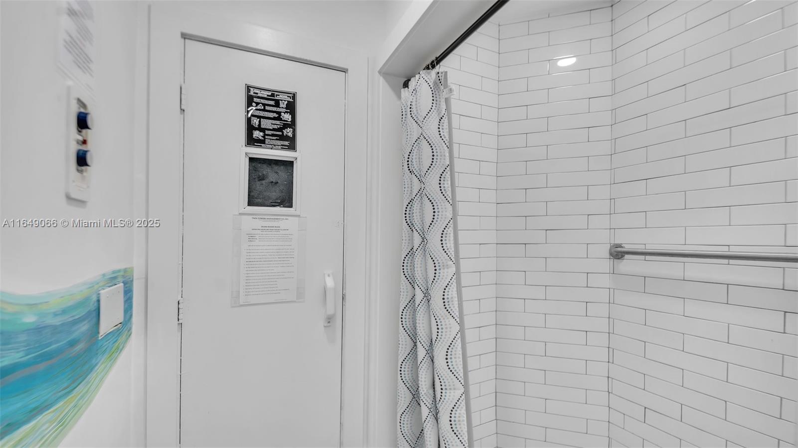 MEADOWBROOK CONDO APTS BL - Residential
