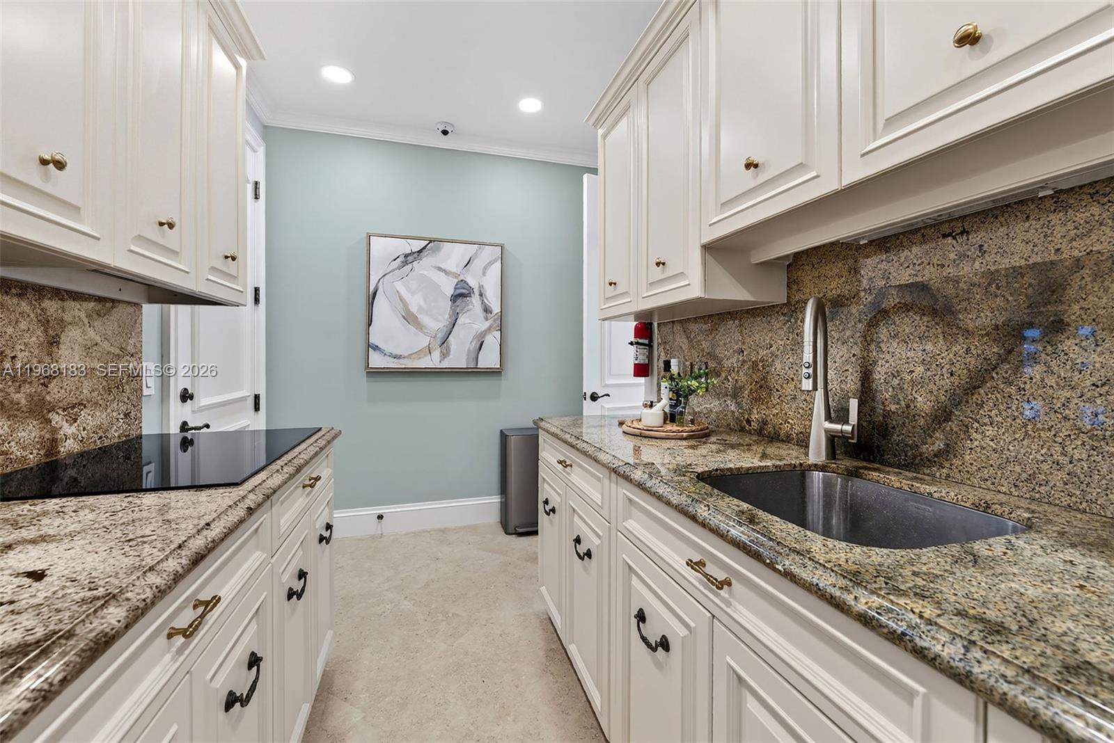 CORAL ISLES - Residential