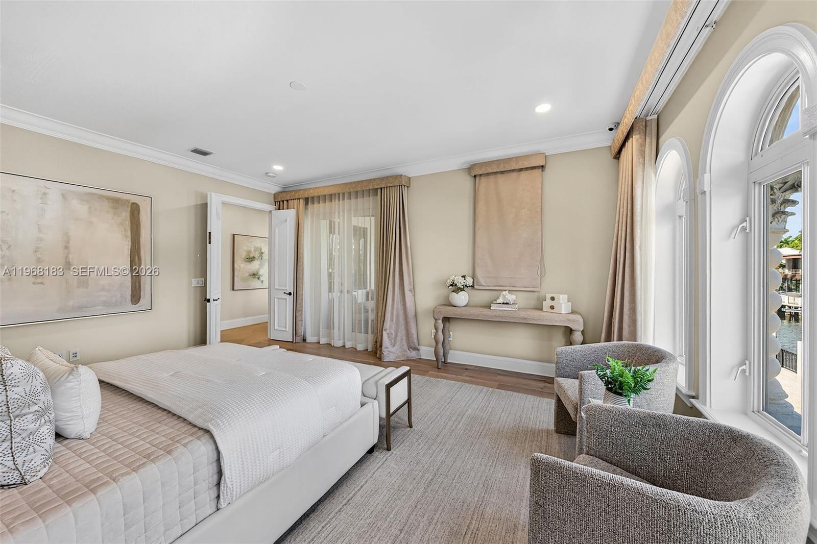 CORAL ISLES - Residential