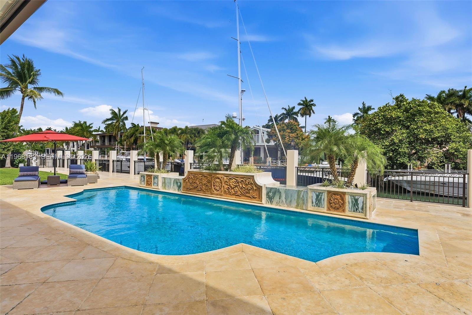 CORAL ISLES - Residential