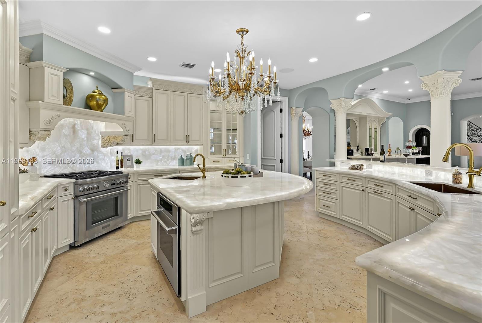 CORAL ISLES - Residential